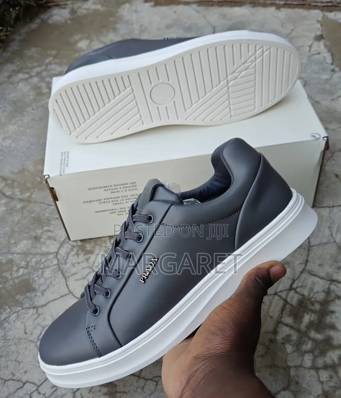 Lowcut Casual