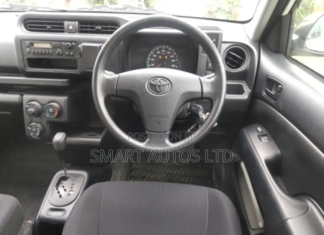Toyota Probox 1.5 F 2WD 2020
