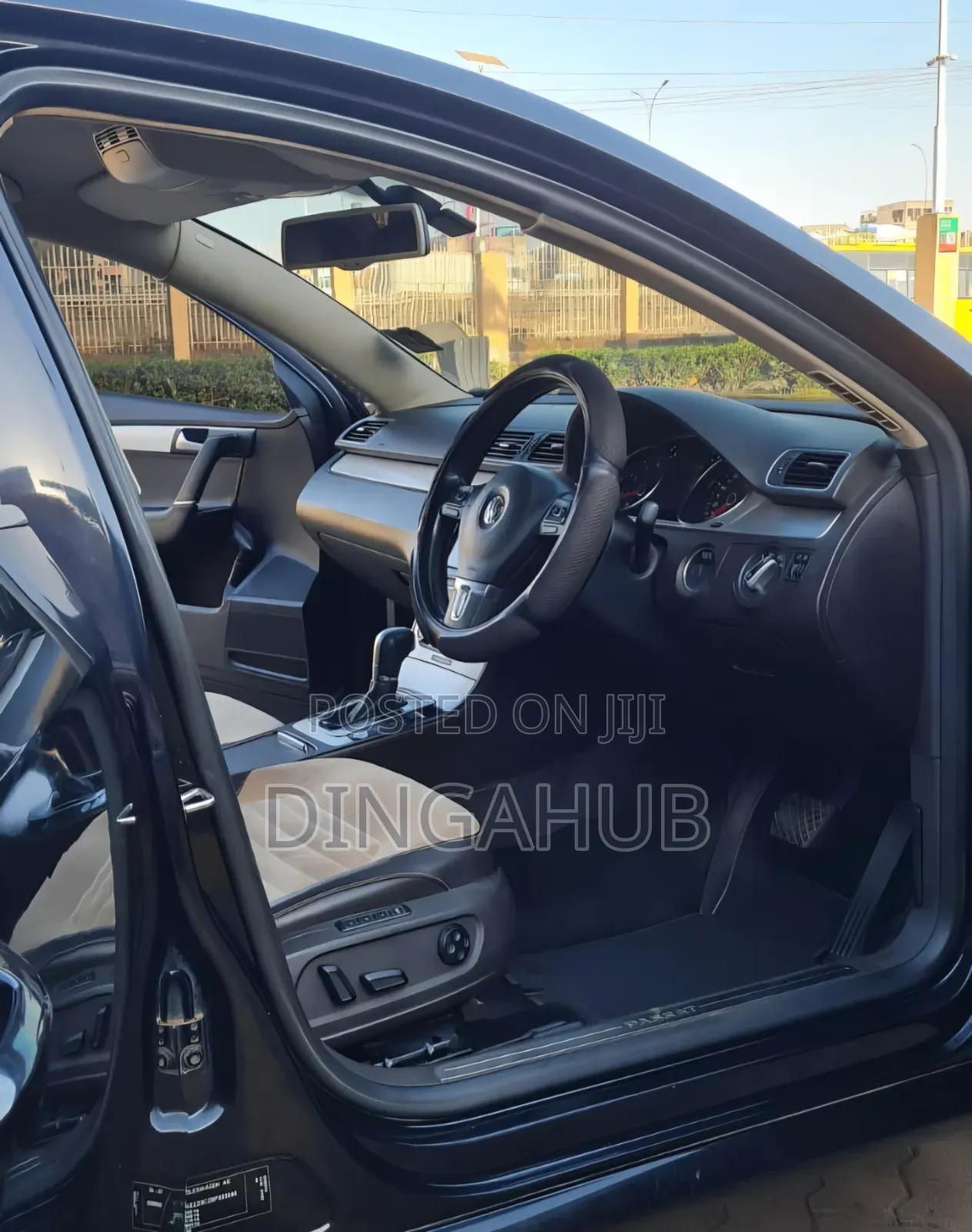 Volkswagen Passat 2013 Black