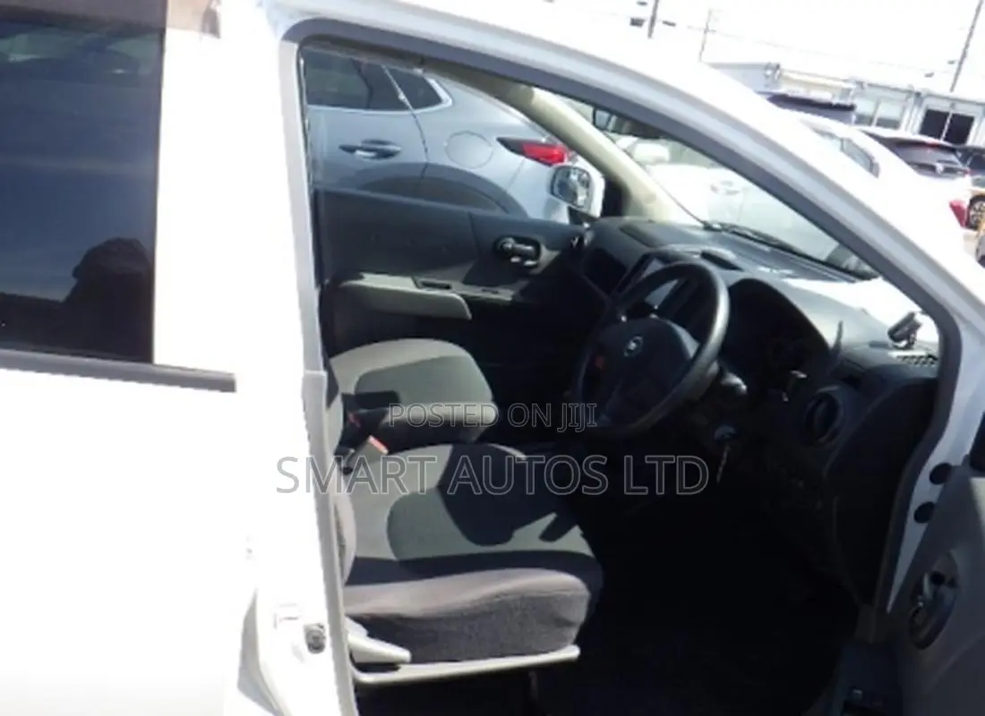 Nissan Advan 2019 Off white