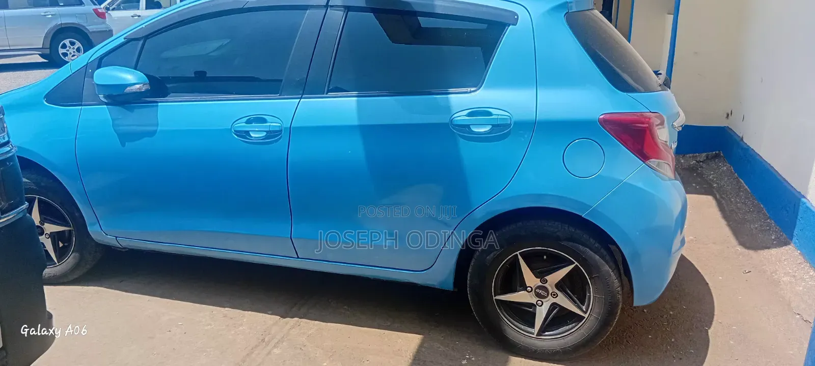 Toyota Vitz 2017 Blue