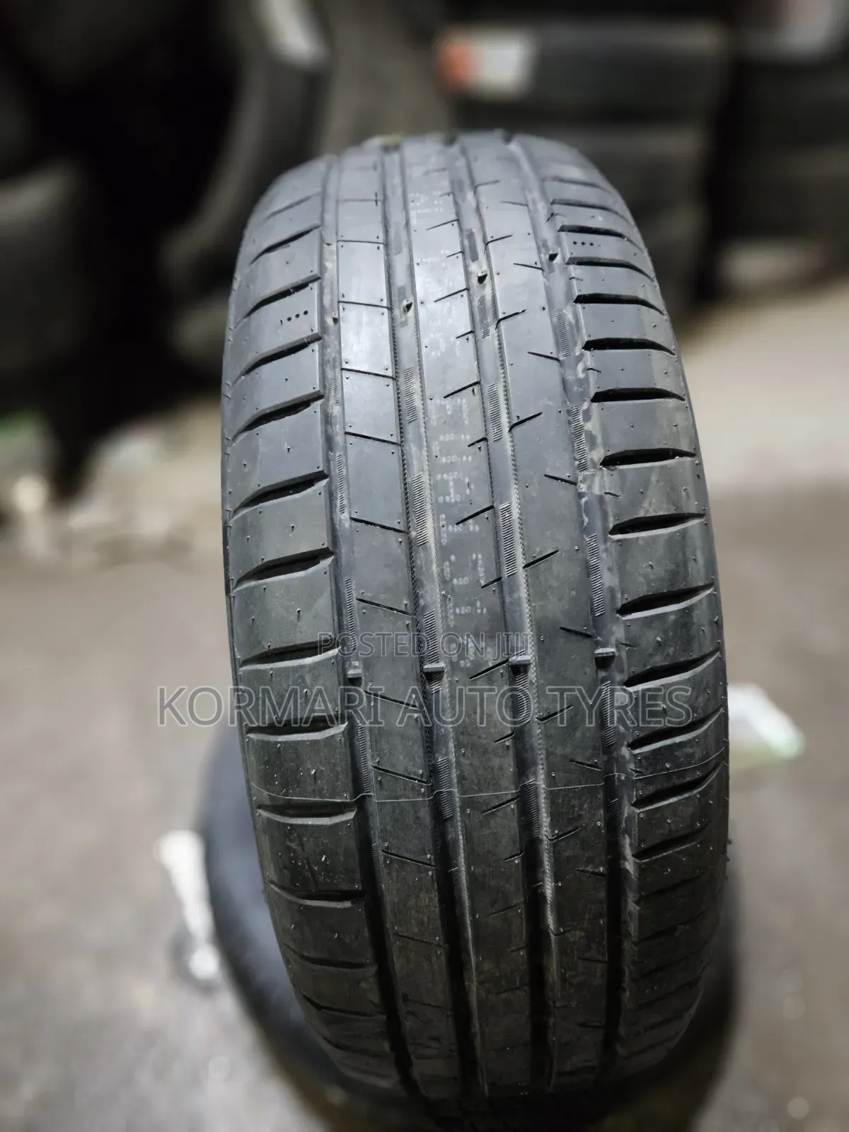 205/50r17 Dovroad Tire