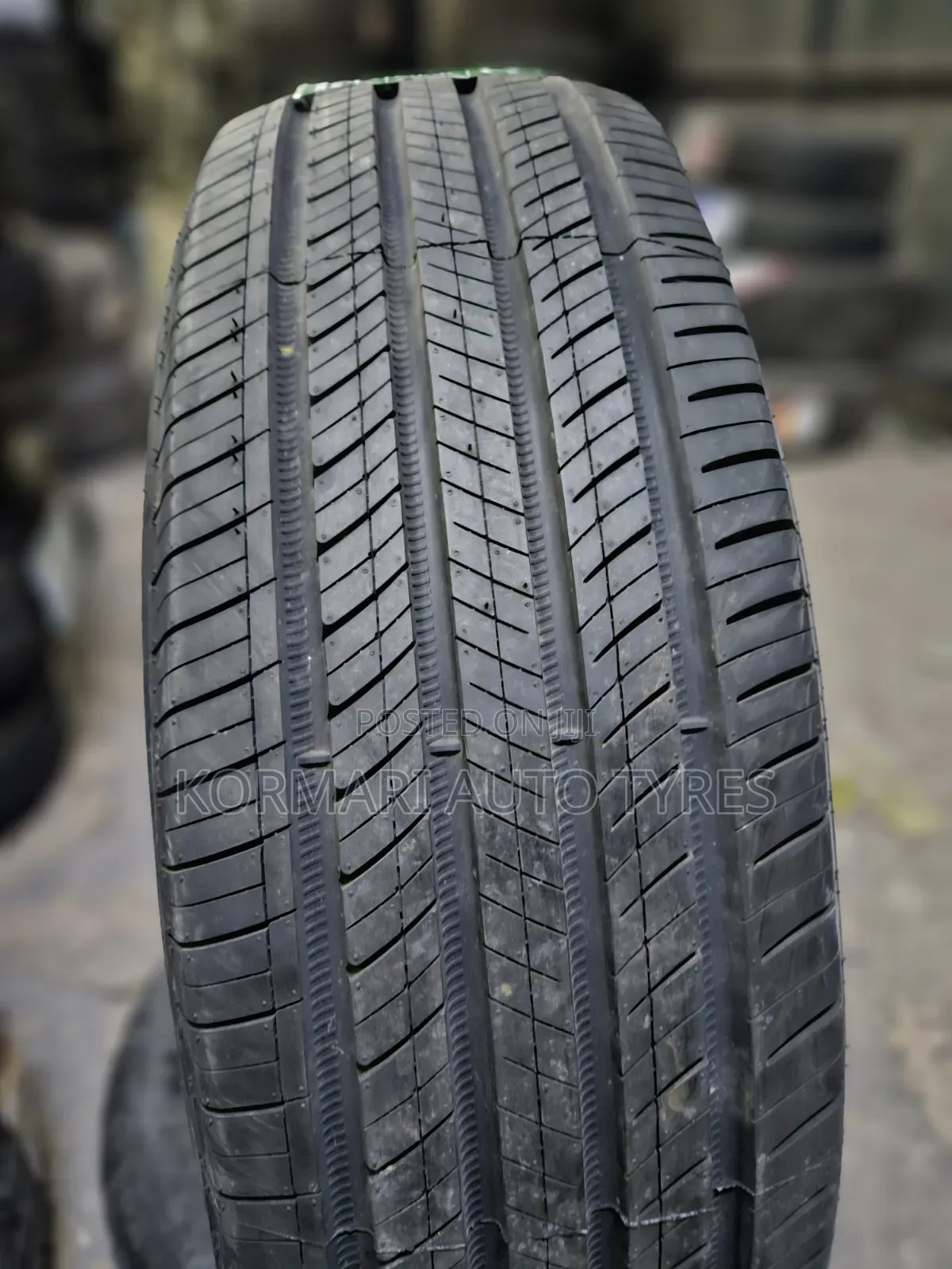 235/65r18 Dovroad Tire