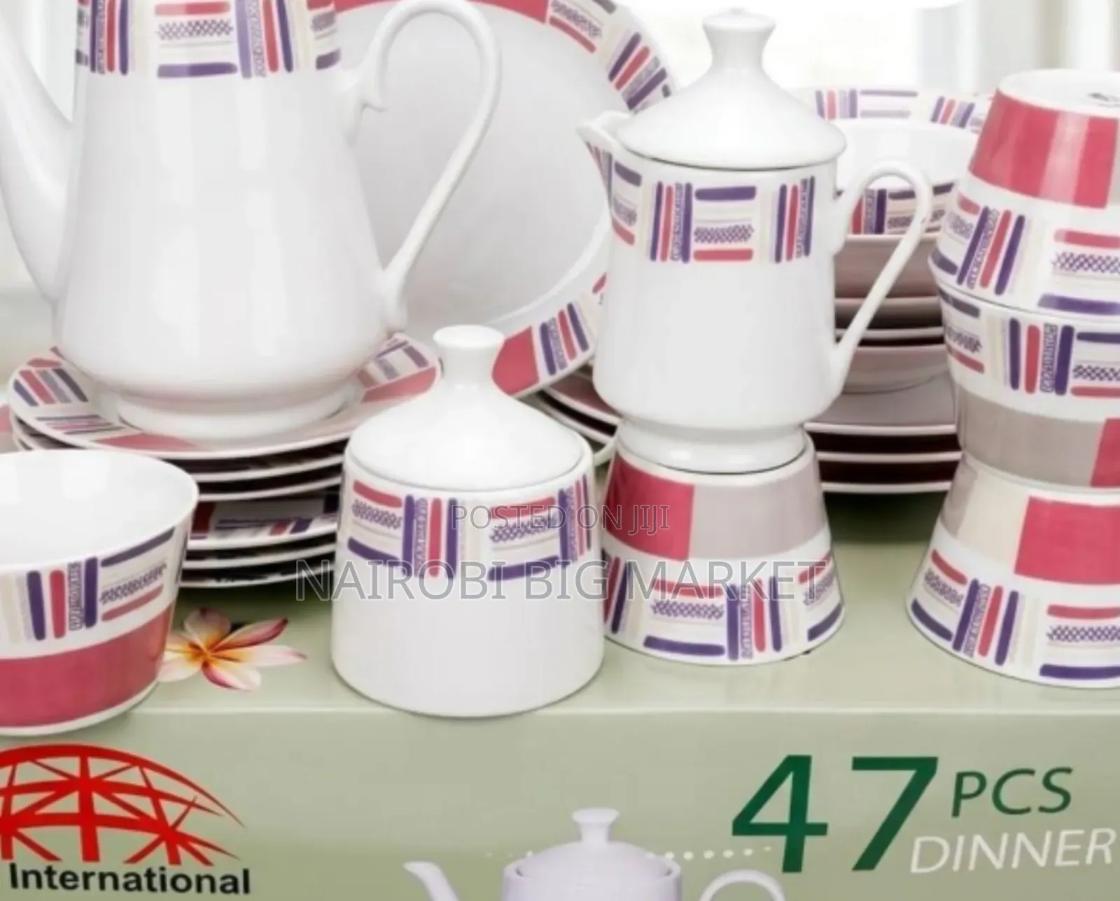 47pcs Dinner Set