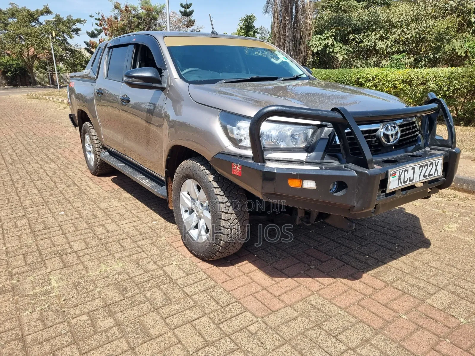 Toyota Hilux 2017 Gold