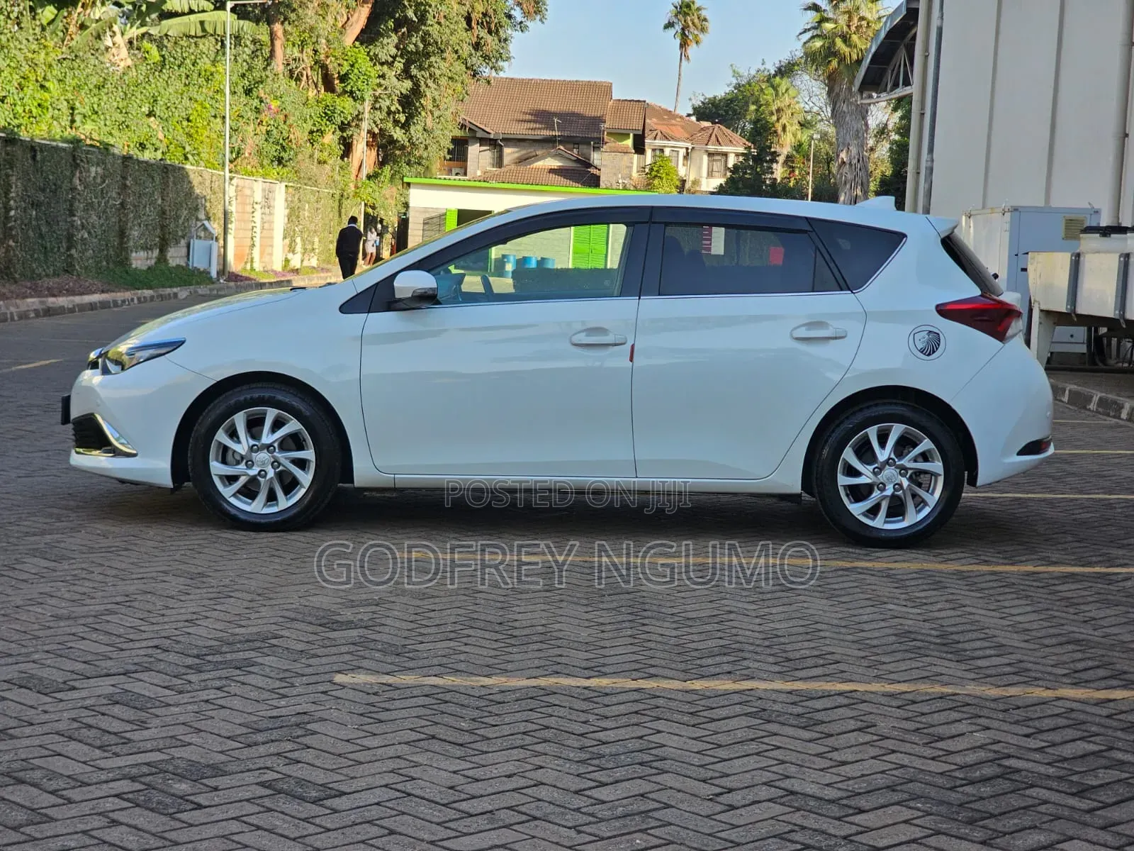 Toyota Auris 2016 White