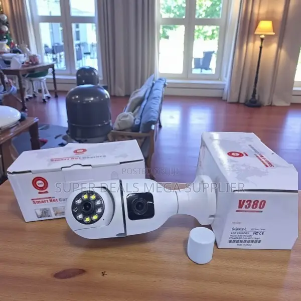 Smart Indoor Security Dual Lens PTZ WiFi Bulb Camera