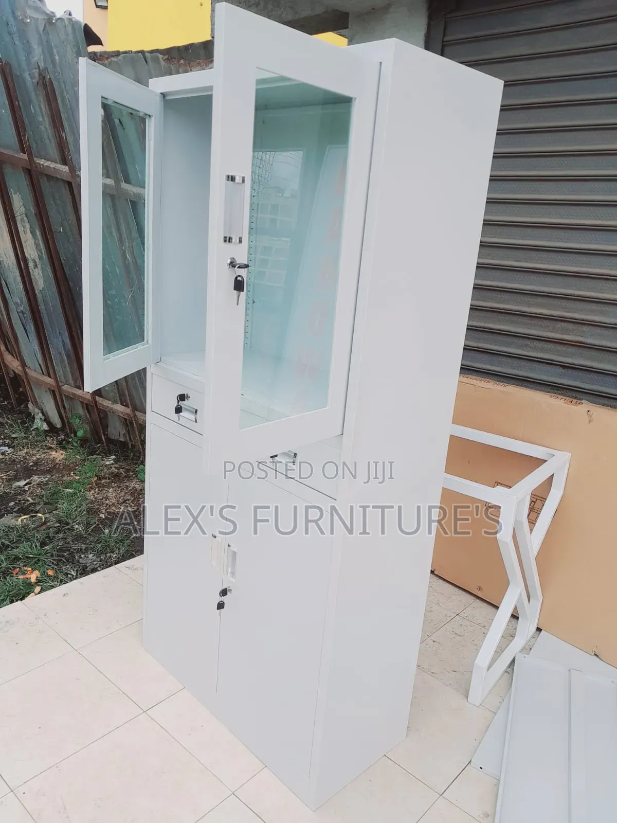 Front Glass Cabinet Office Metallic Office Cabinet