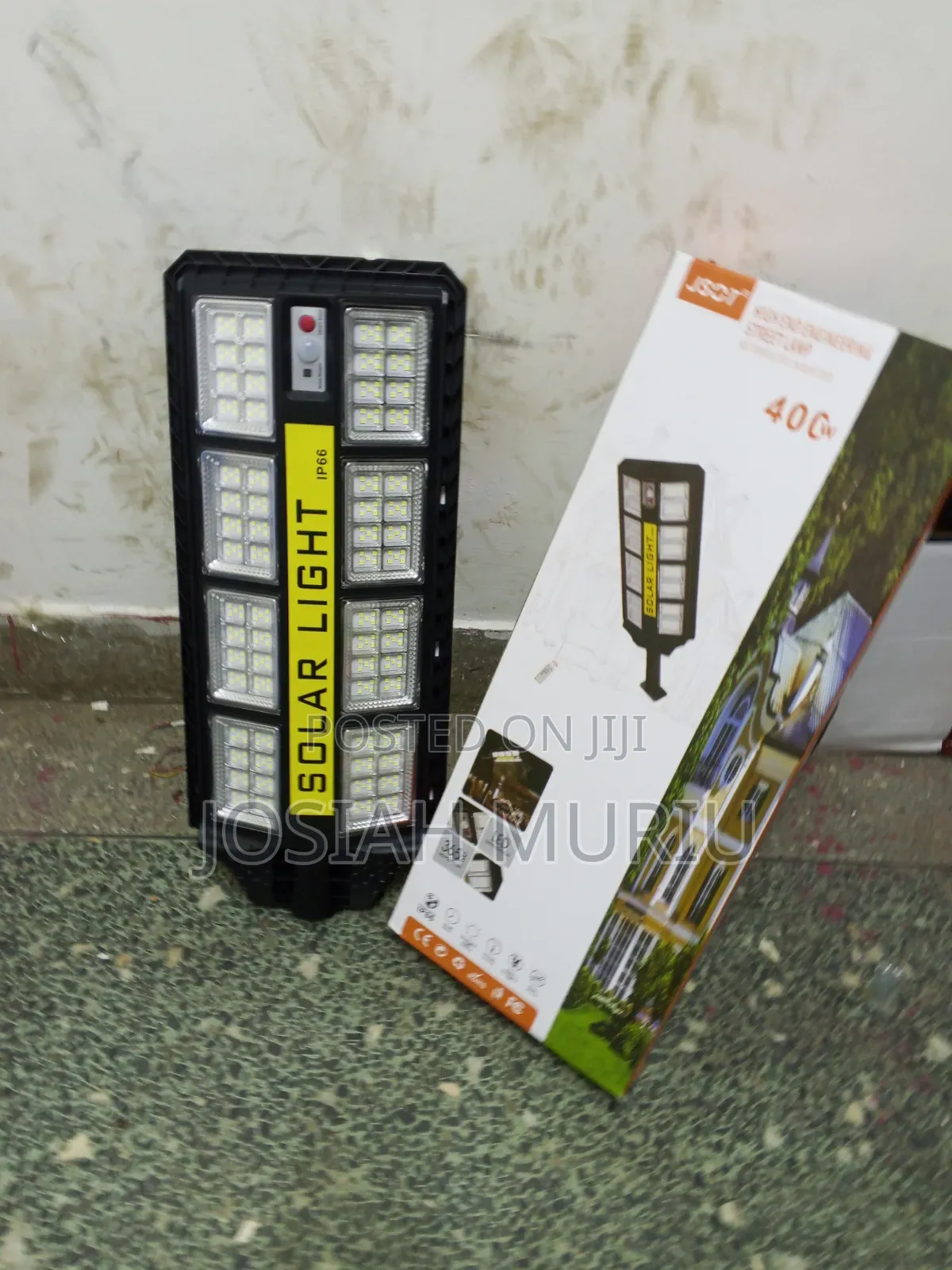 400W Solar Street Light – Powerful LED Outdoor Lighting