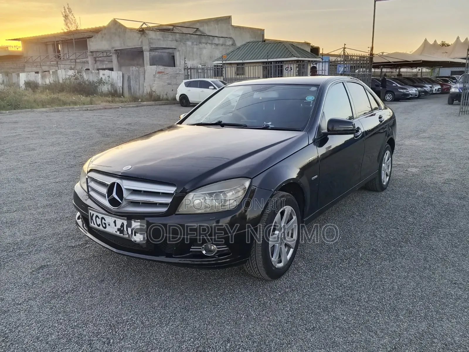 Mercedes-Benz C200 2010 Black