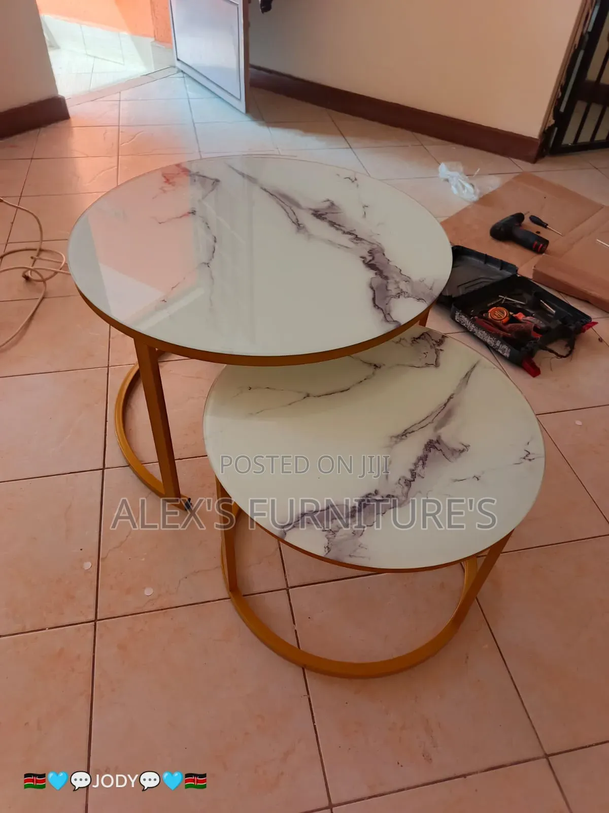 Round Table Smart Coffee Table ☕