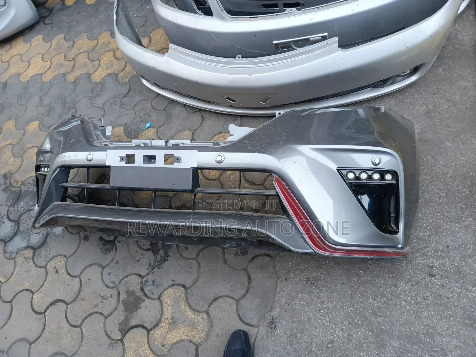 Nissan Note Nismo 2018 Front Bumper Complete With Sensors.
