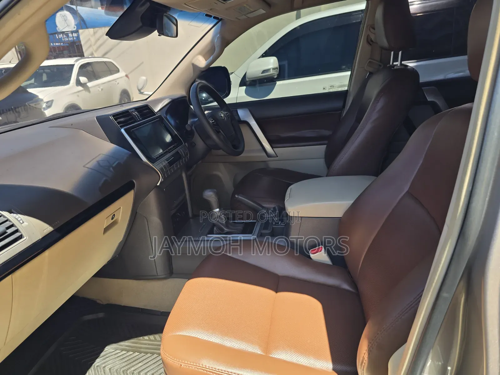 Toyota Land Cruiser Prado 2016 Gold
