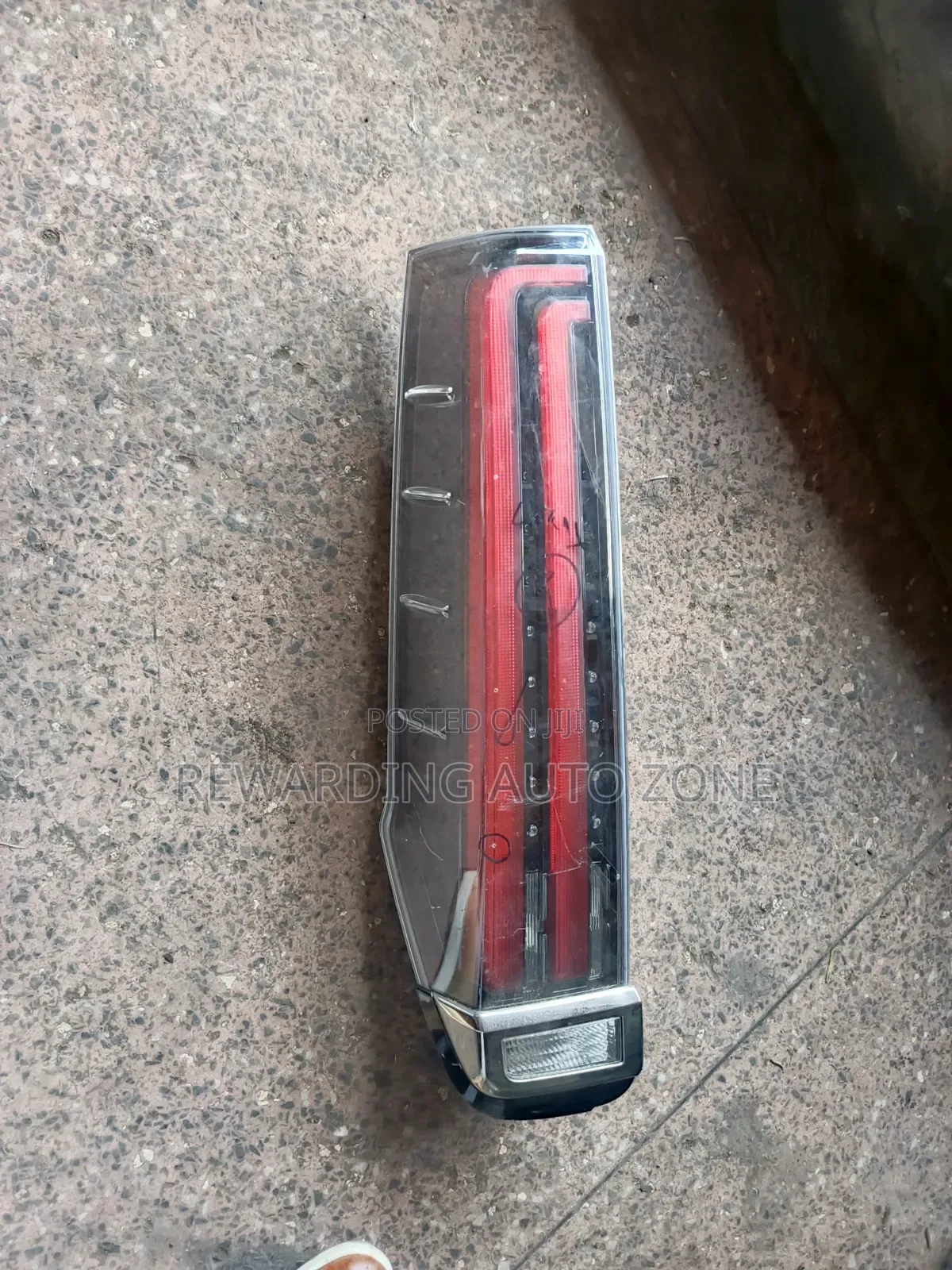Noah 2019 Taillight RHS