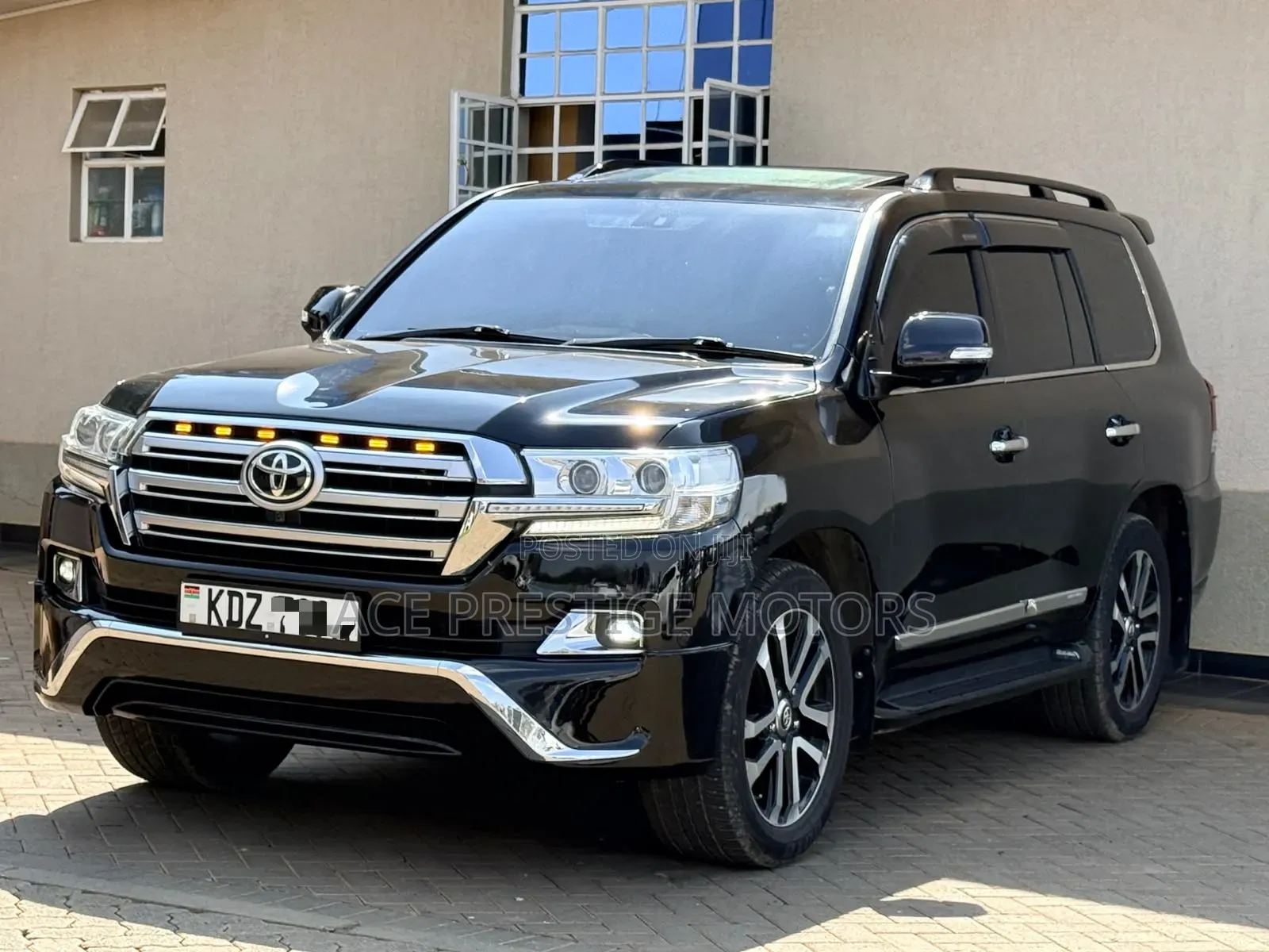 Toyota Land Cruiser 2012 Black