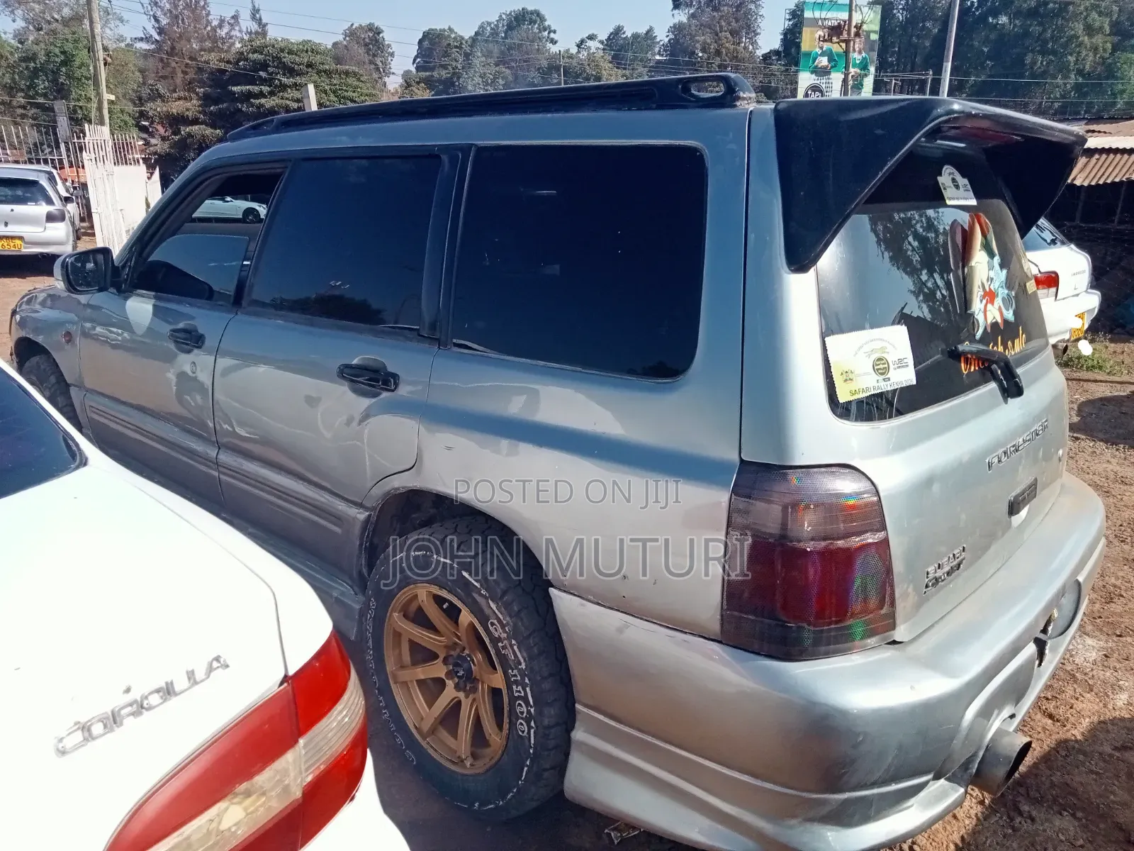 Subaru Forester 2000 Gray