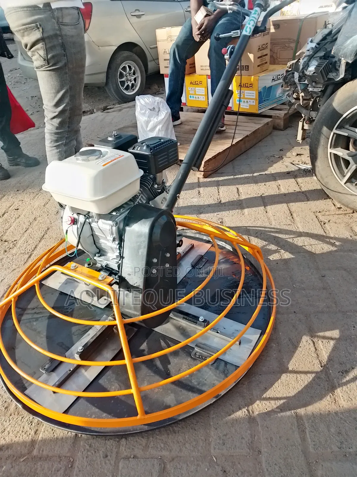 Power Trowel With Honda Engine