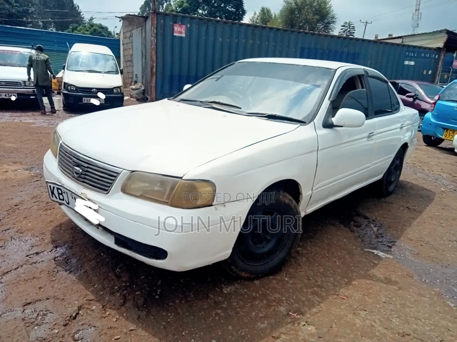 Nissan Sunny 2004 White