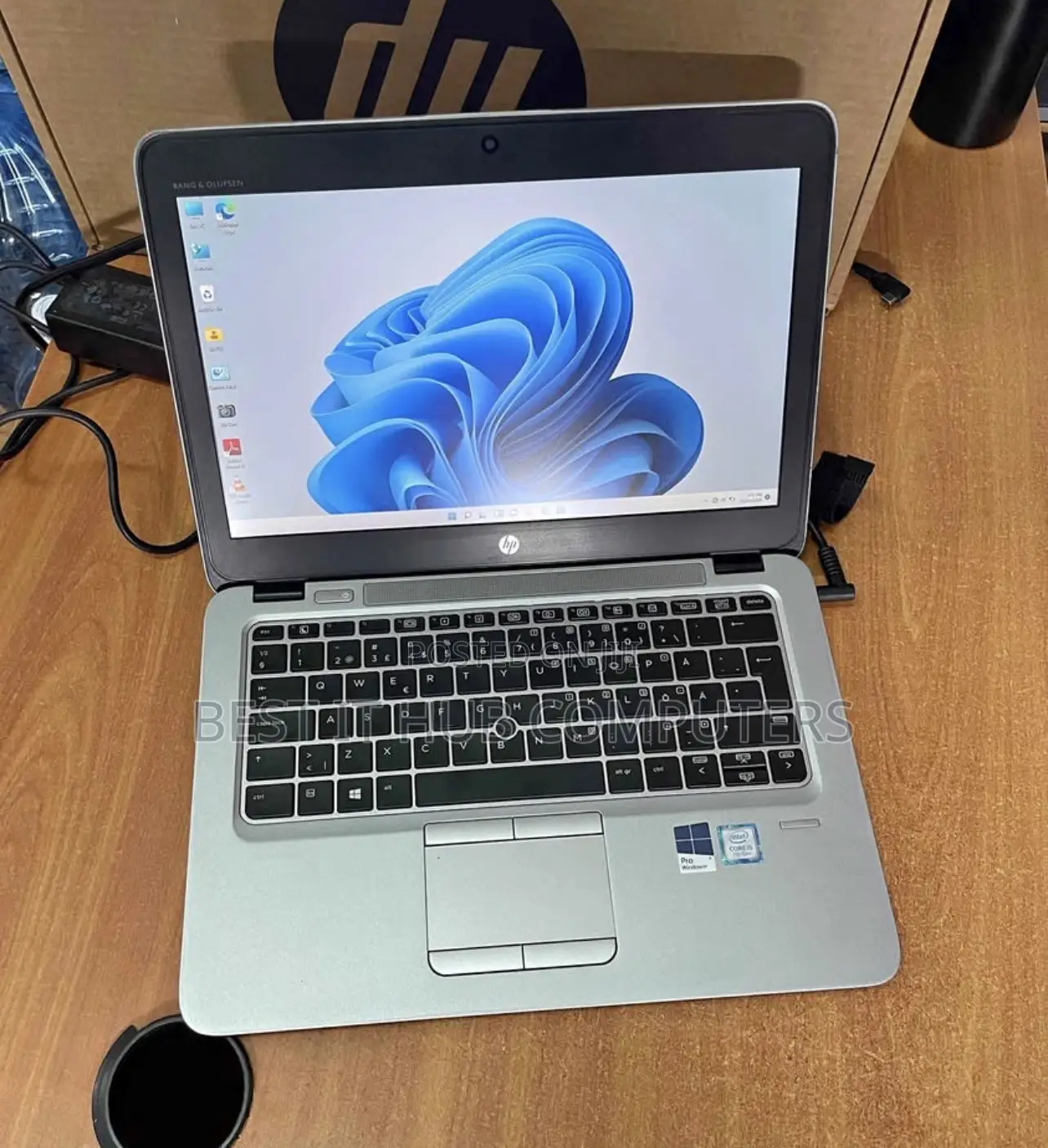 Laptop HP EliteBook 820 G4 8GB Intel Core i5 SSD 256GB