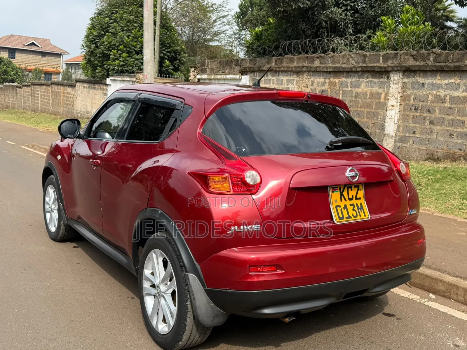 Nissan Juke 2013 Red