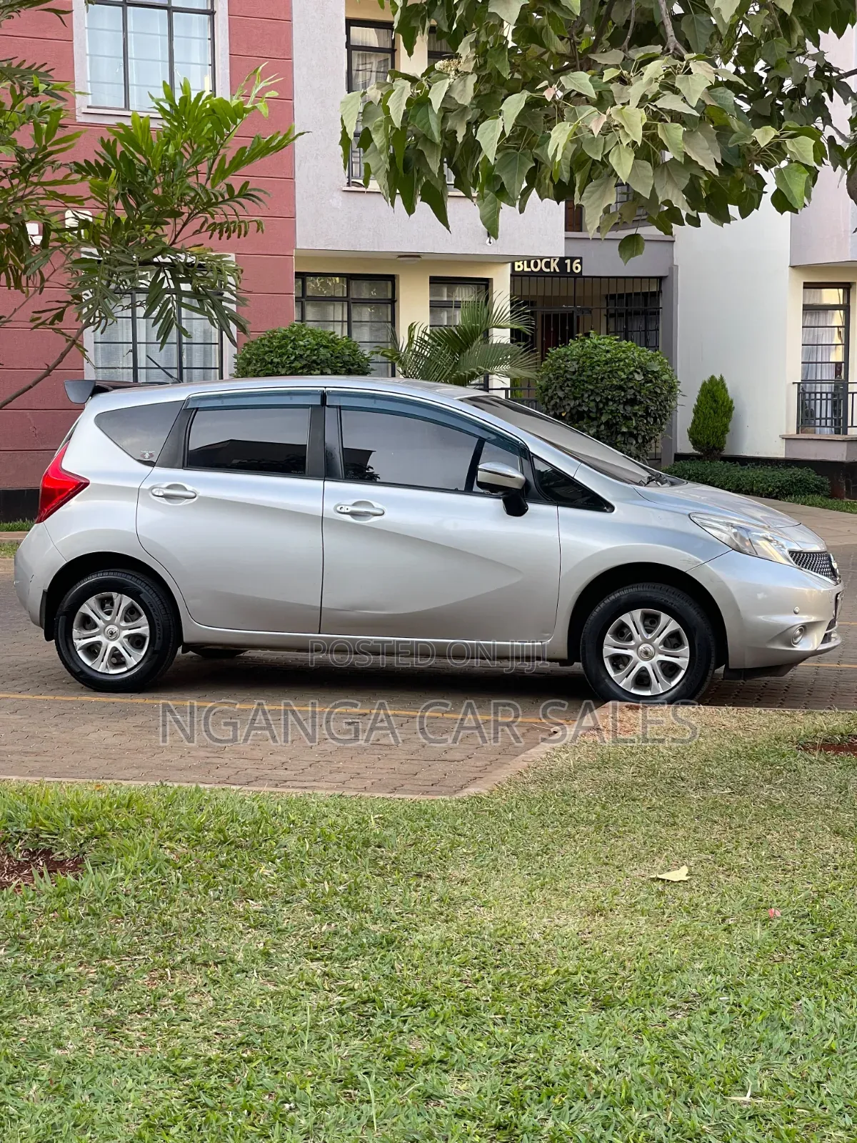 Nissan Note 2014 Silver