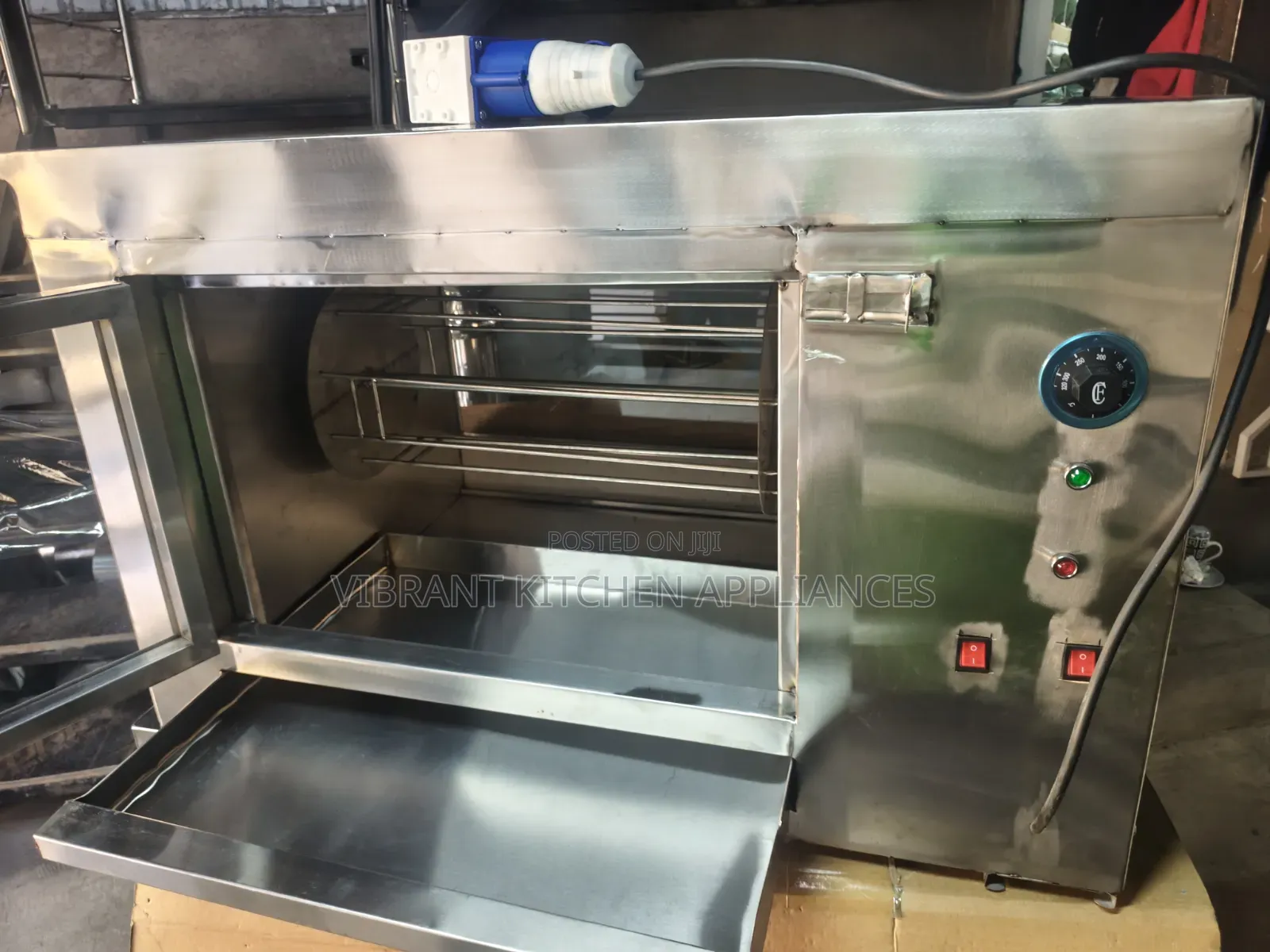 Locally Made Commercial Chicken Roaster — 6–9 Birds