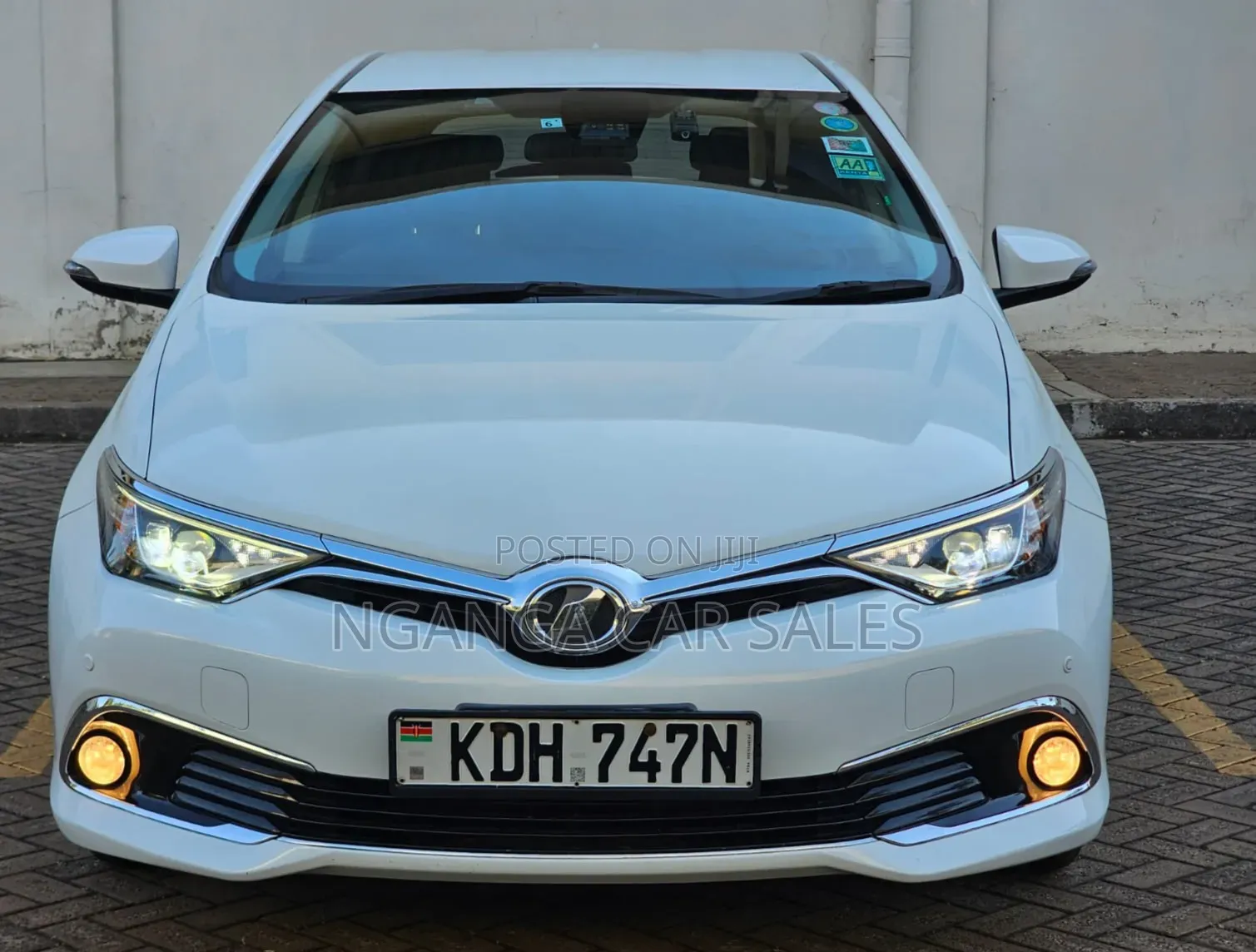 Toyota Auris 2016 White