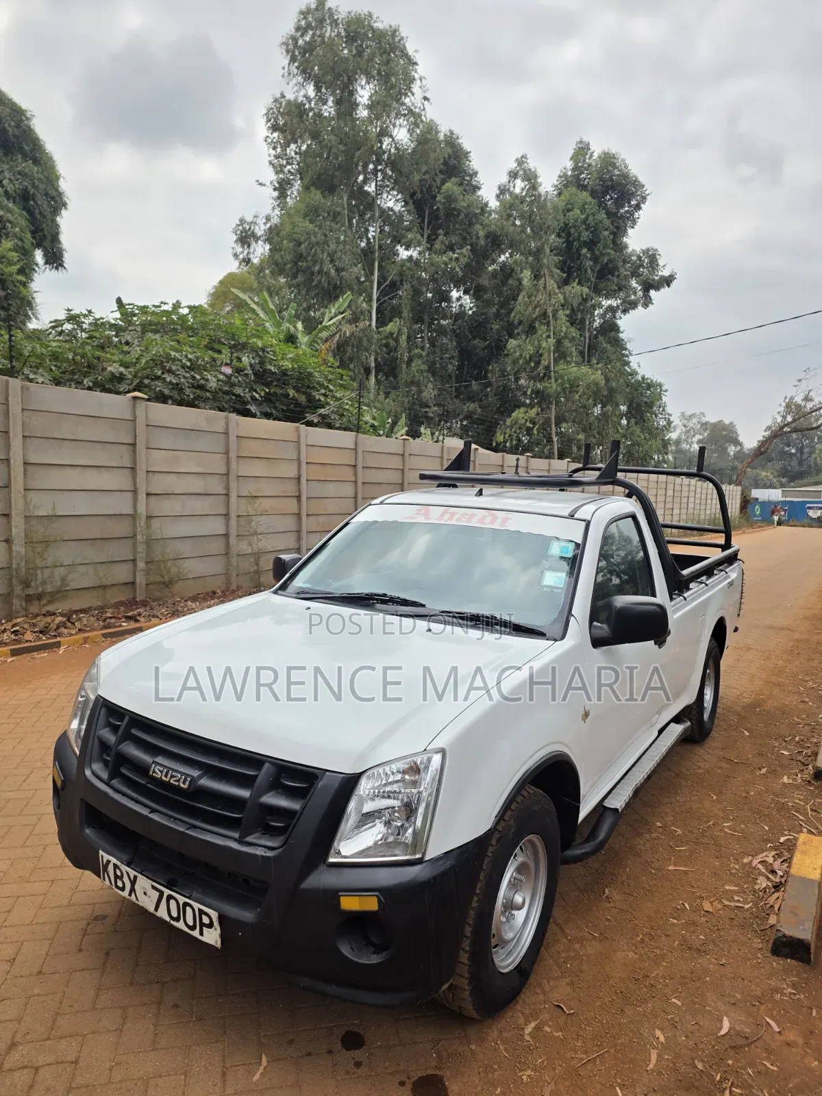 Isuzu D-MAX 2013 White