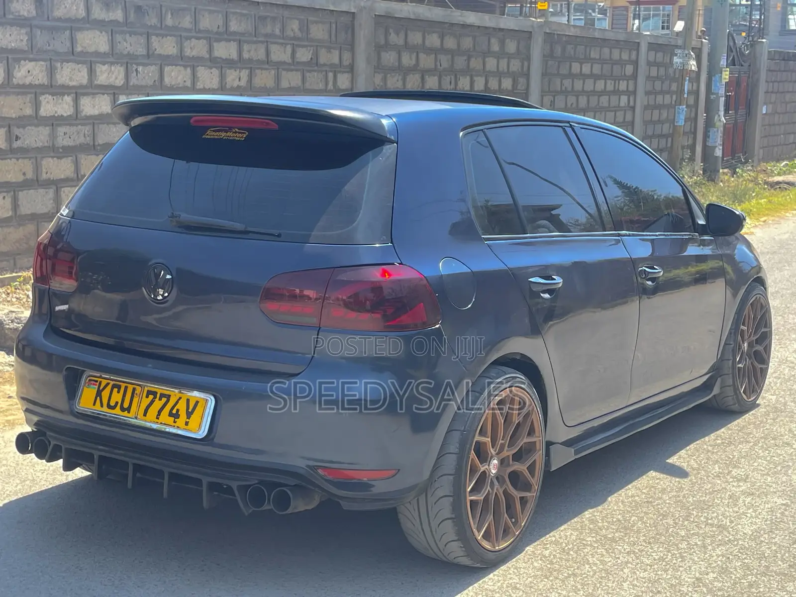 Volkswagen Golf R 2012