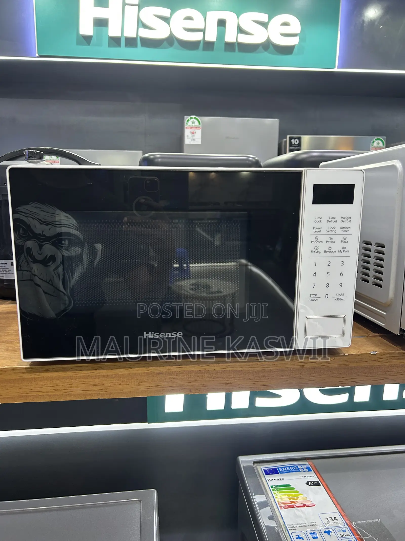 Hisense Microwave Oven White-20 L