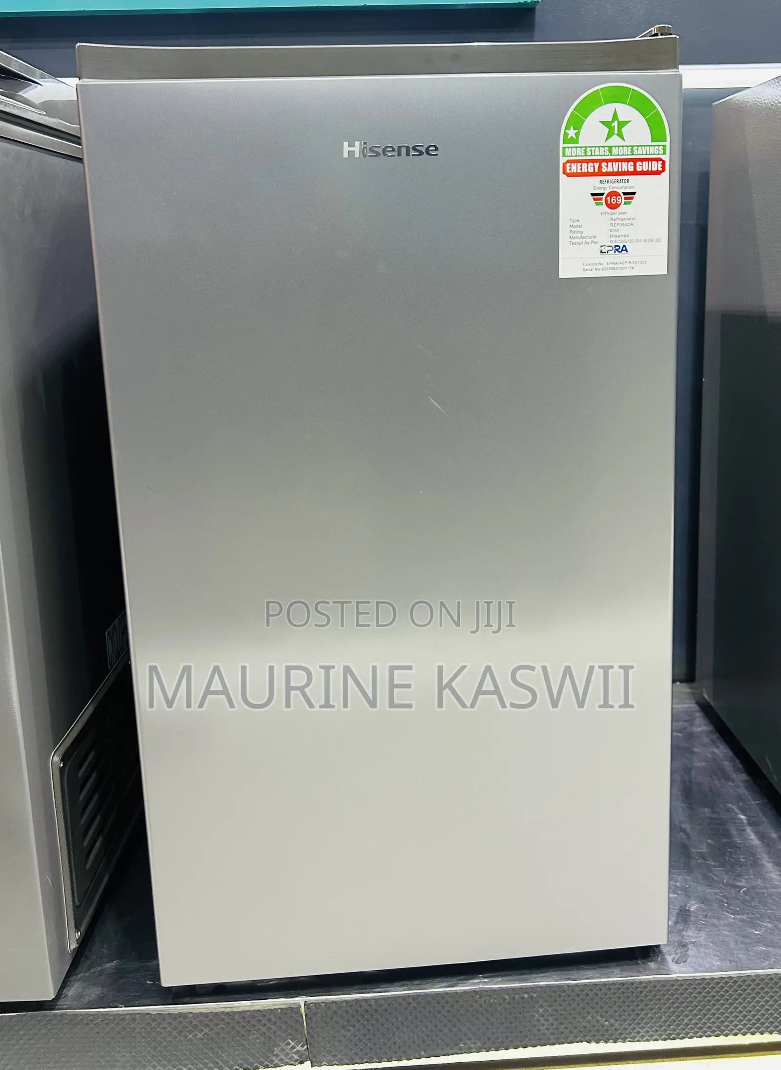 Hisense Single Mini Fridge 94 L-Silver
