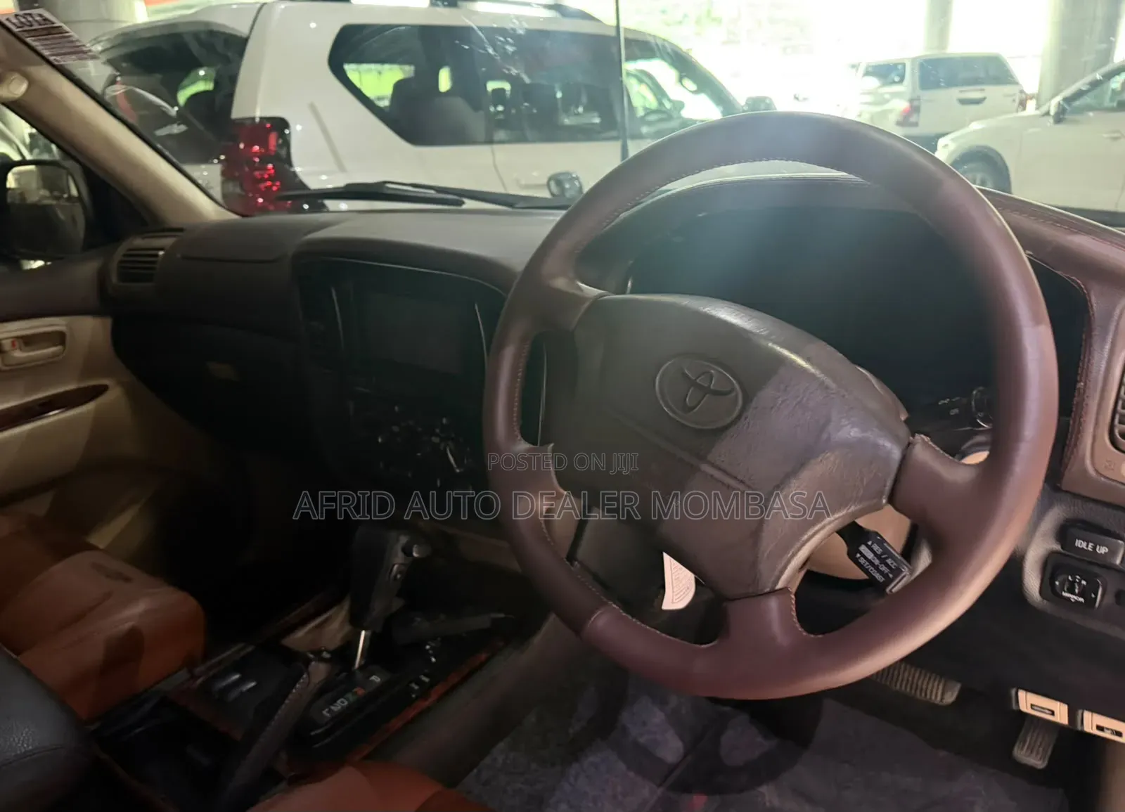 Toyota Land Cruiser 2002 Gray
