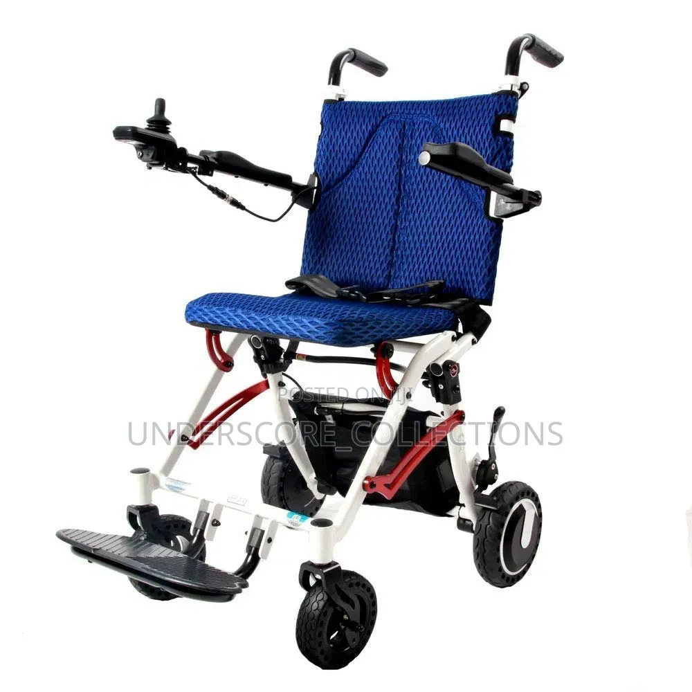 Motorized Mobility Aid Designed for Travel and Outdoor Outings