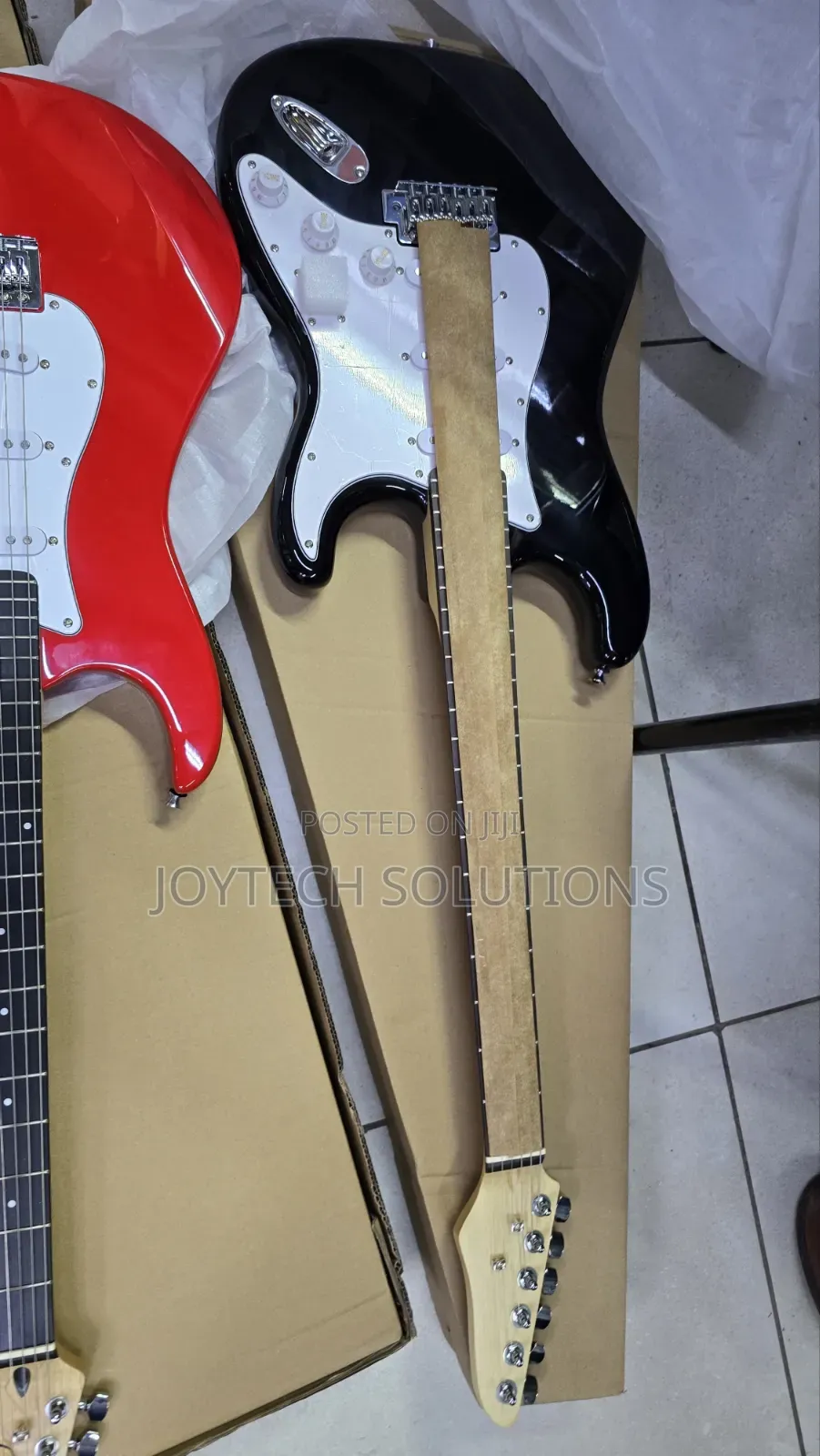 🎸deluxe 6-String Electric Guitar – Professional Style,versatile Sound