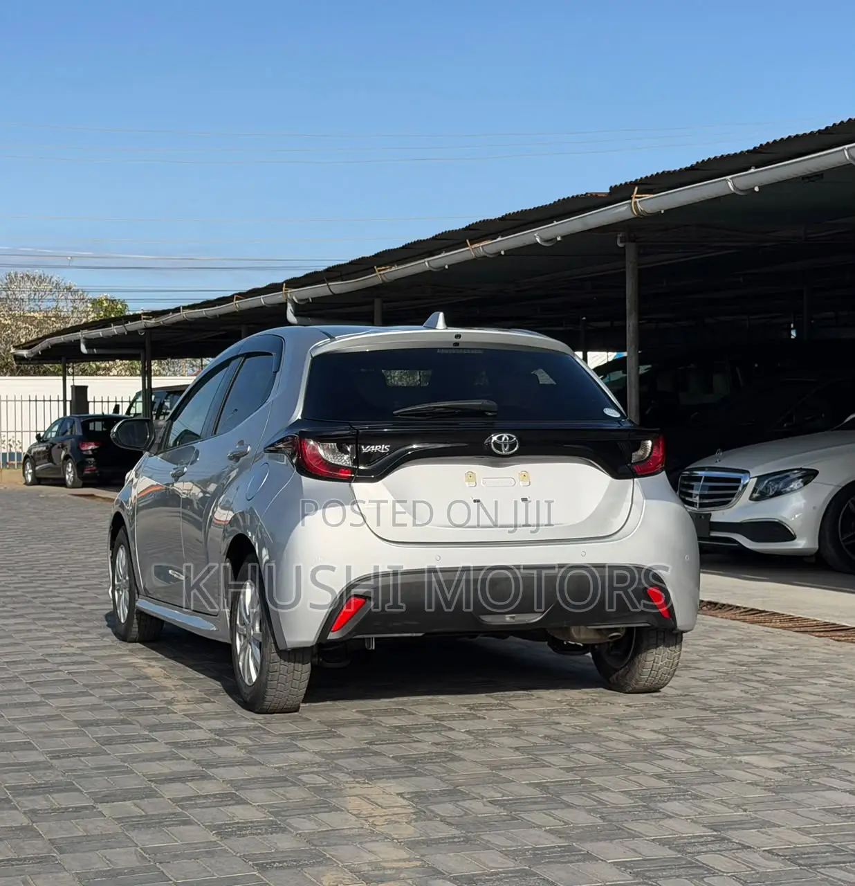 Toyota Yaris 2020 Silver
