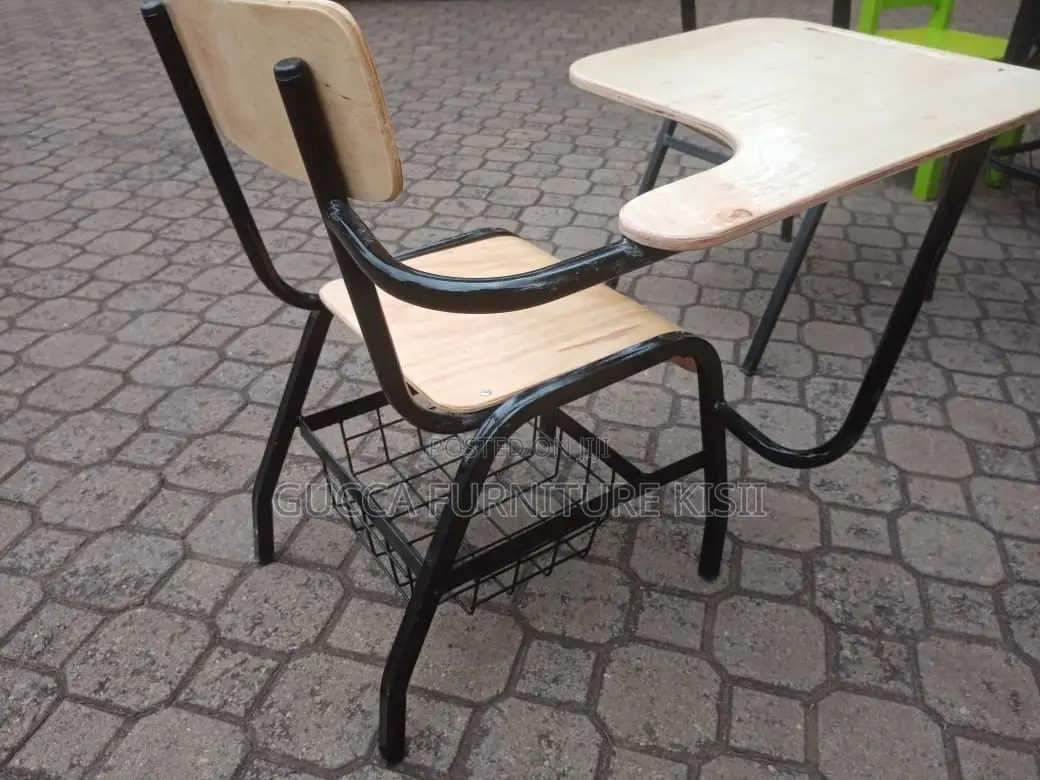 Study Chair; College and University Lecture Seats