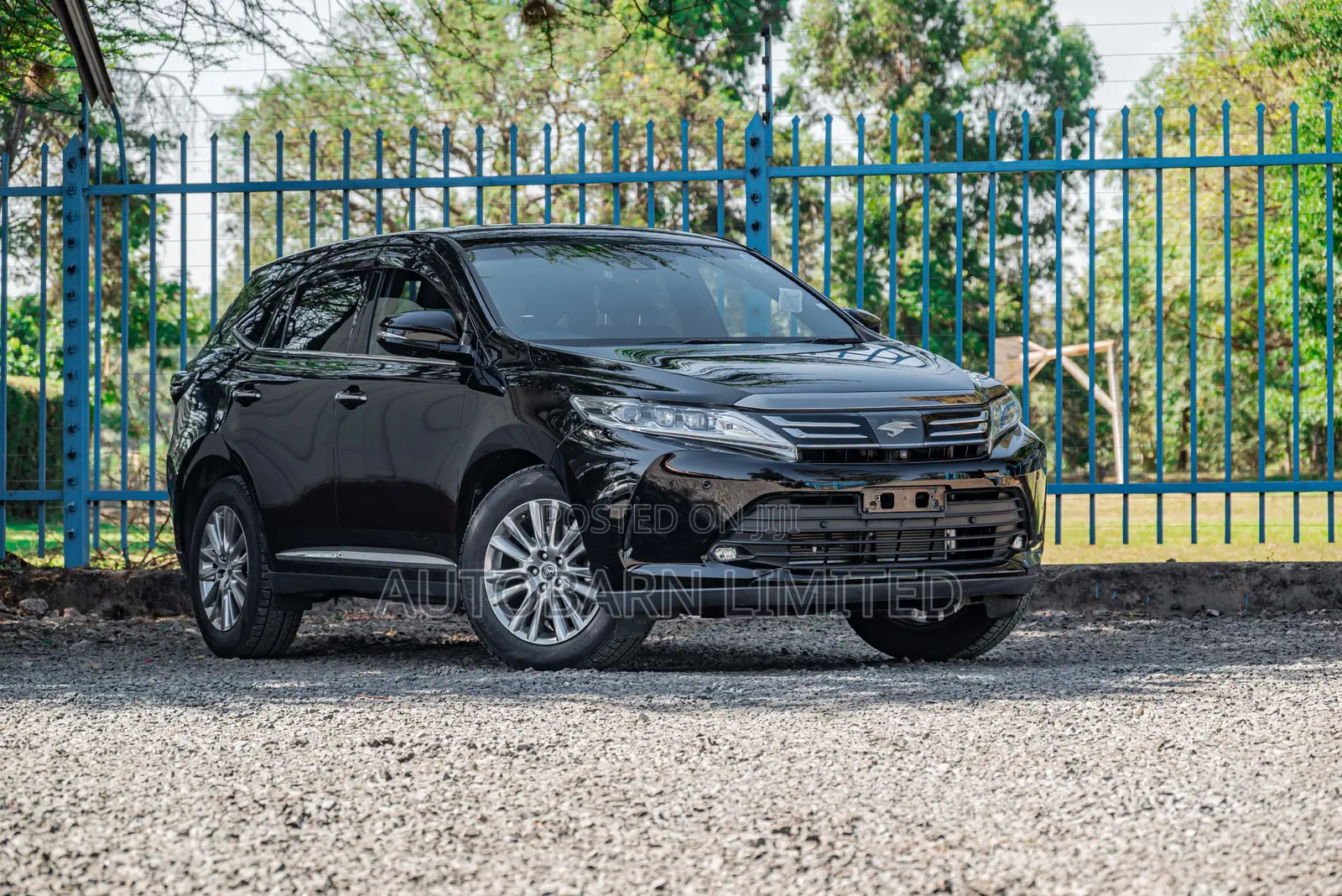 Toyota Harrier 2.0 2018