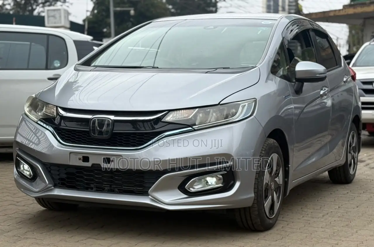 Honda Fit 2019 Silver
