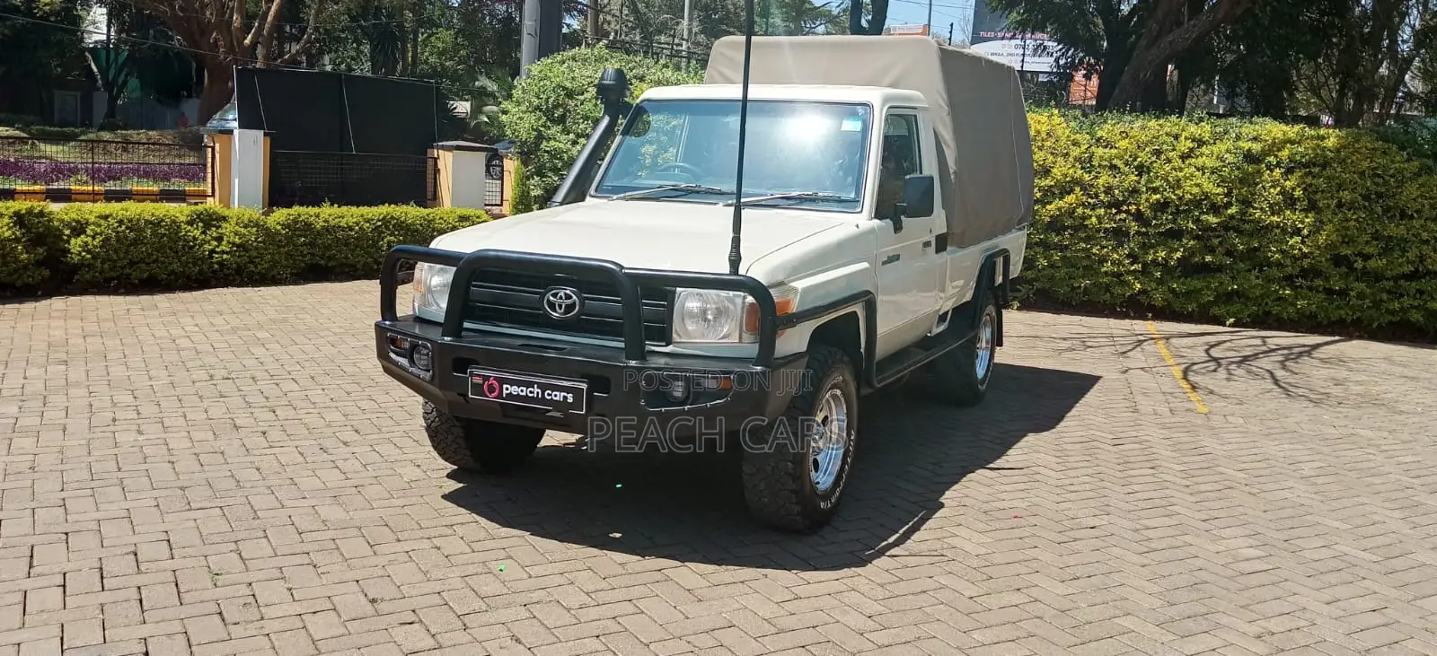 Toyota Land Cruiser 2016 Beige