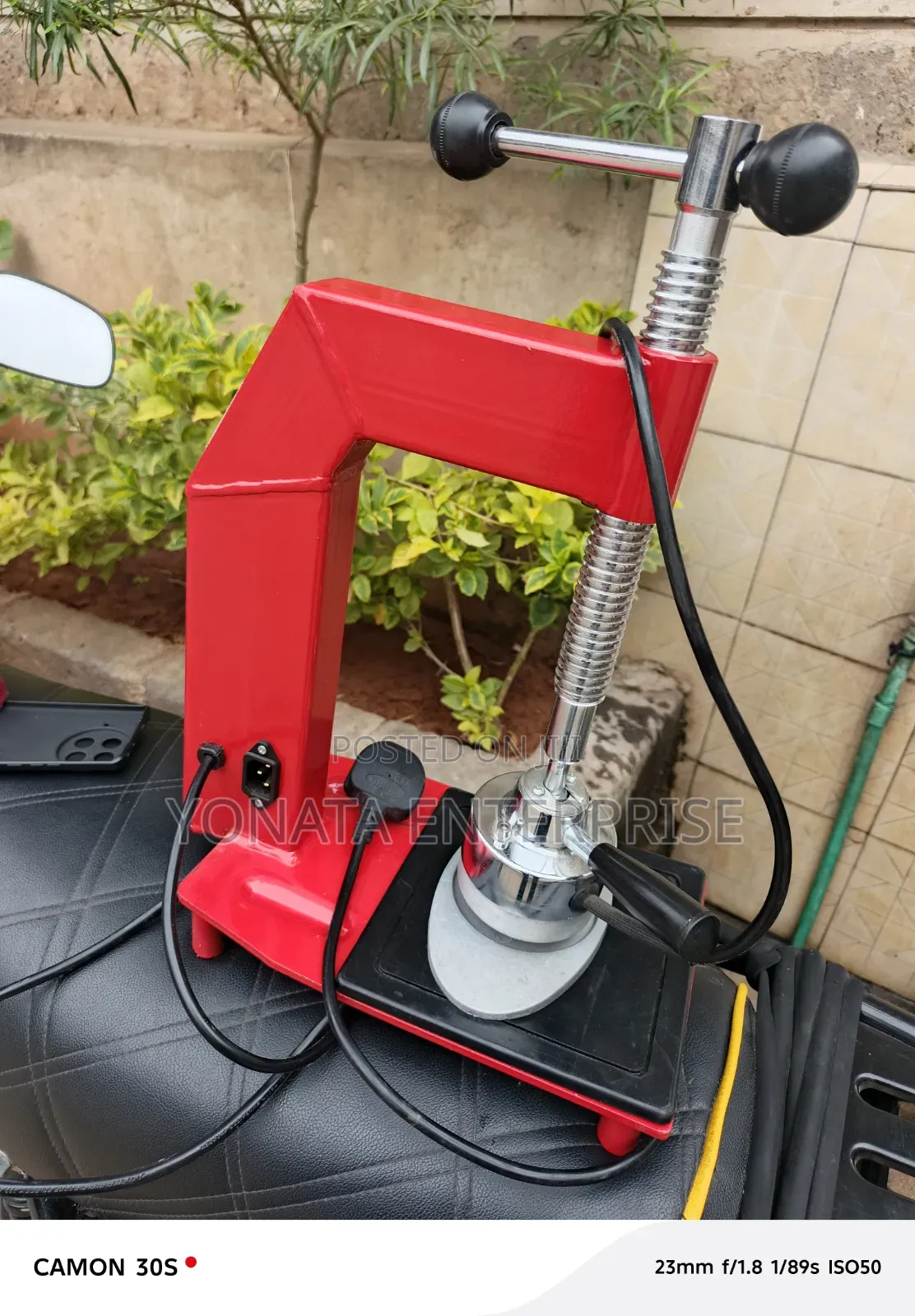 Heavy Duty Small Tyre Vulcanizing Machine Suppliers