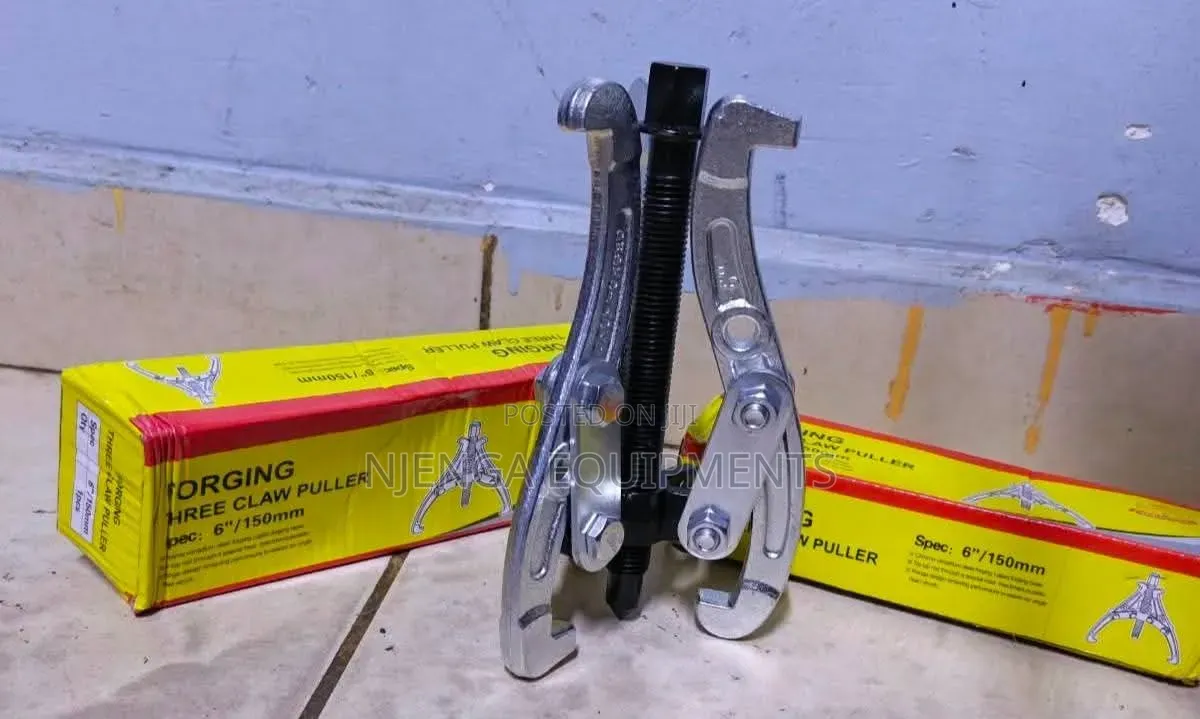 Heavy-Duty 3-Jaw Gear Puller