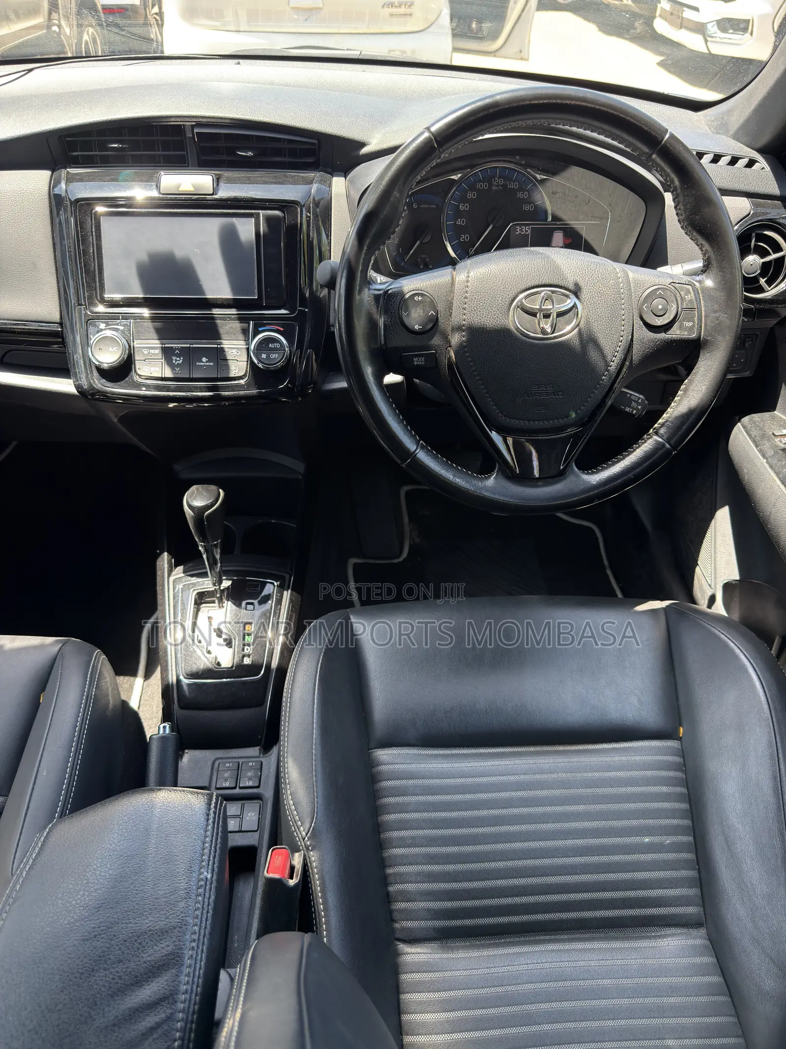 Toyota Corolla Fielder 1.5 Hybrid FWD 2019