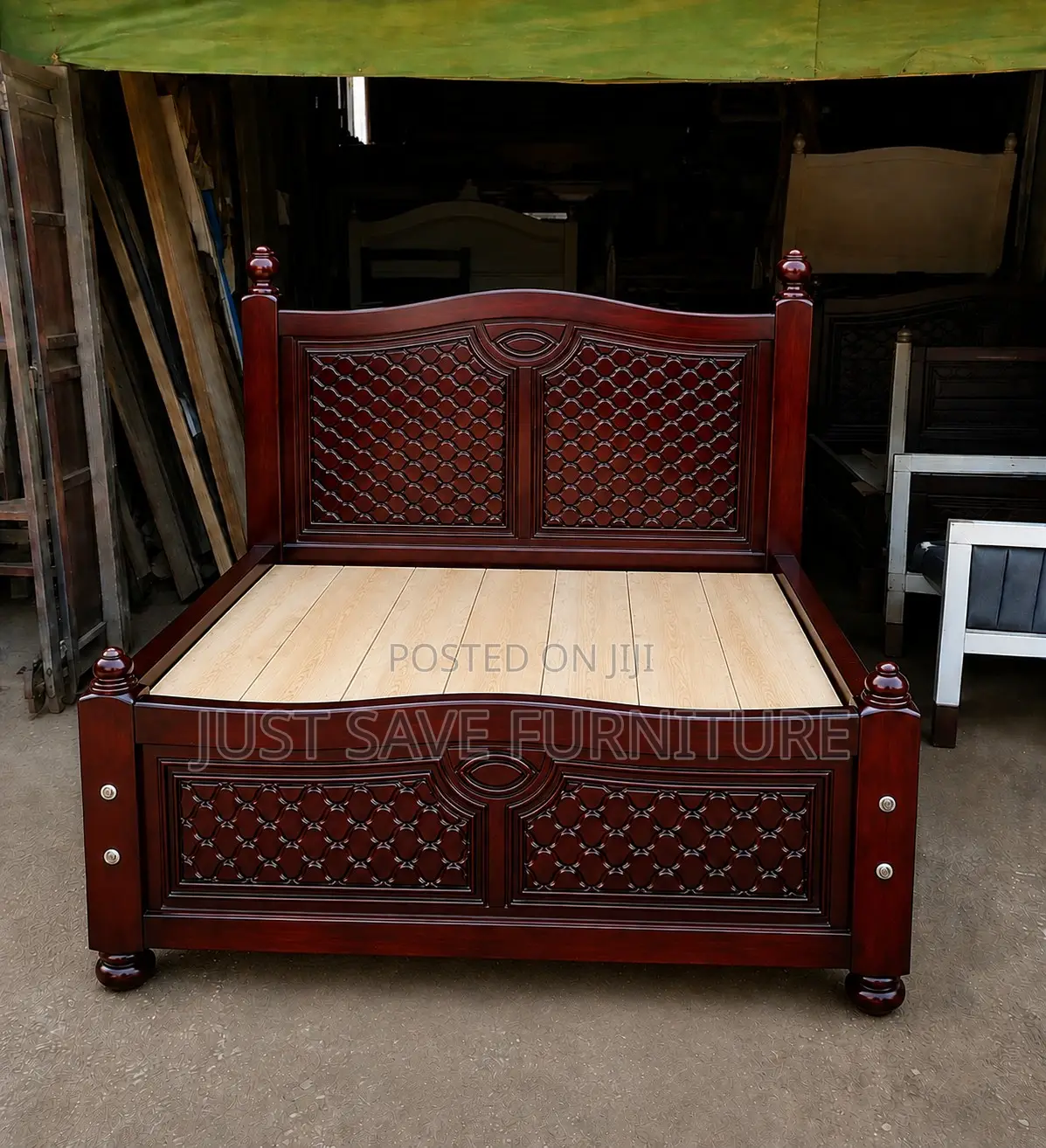 Imperial 5x6 Mahogany Bed | Luxury Carved Wooden Bed