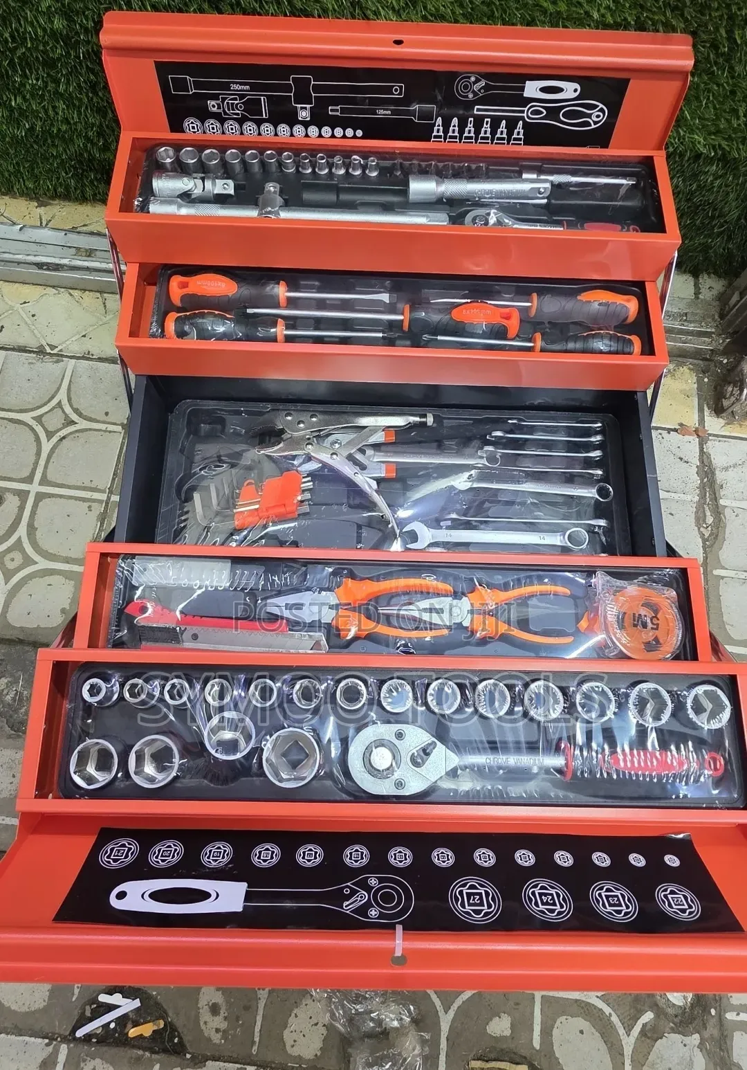 85-Piece Multi-Tier Cantilever Mechanical Toolbox