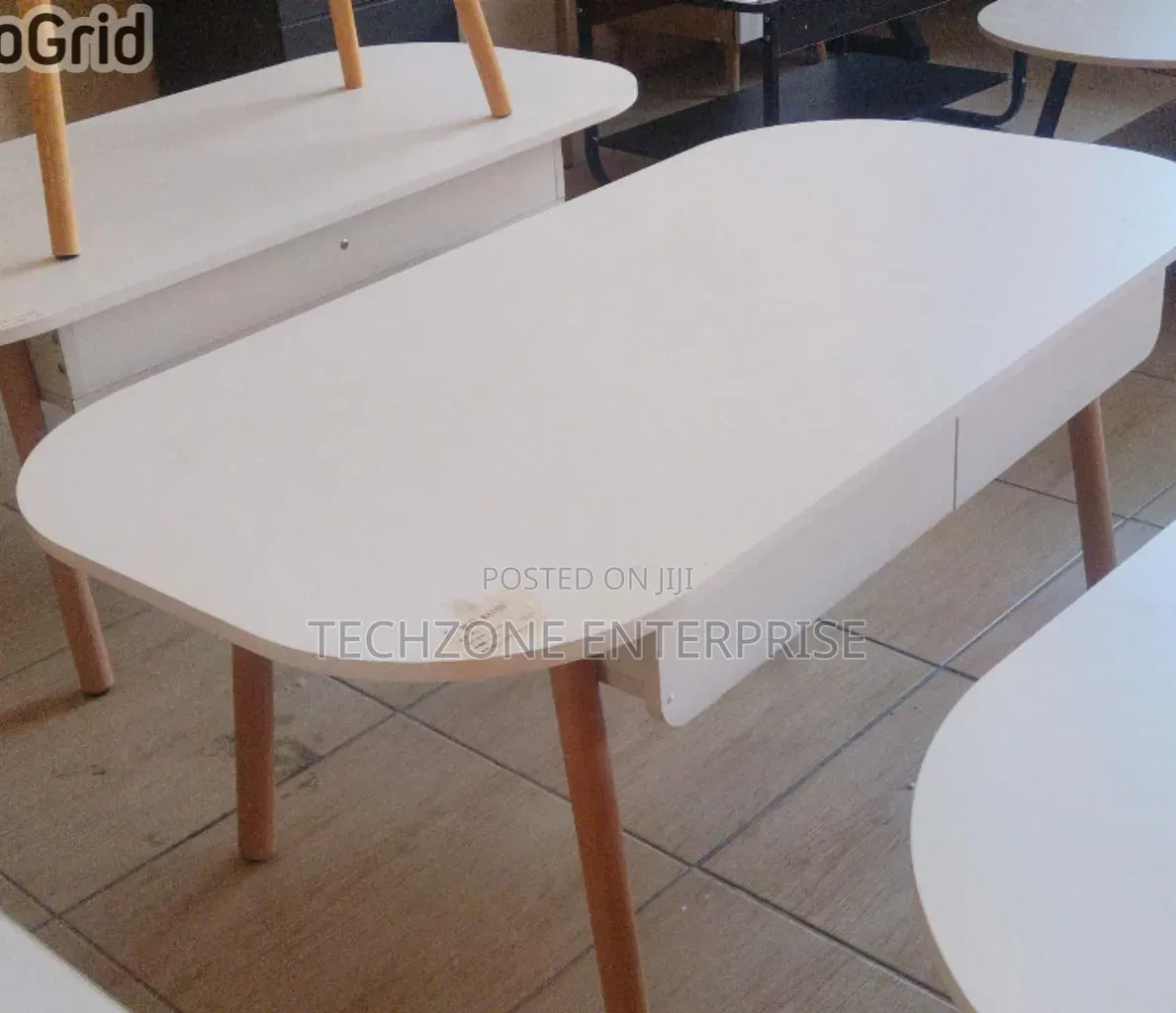 Imported Executive Coffee Table With Drawers, White ,,