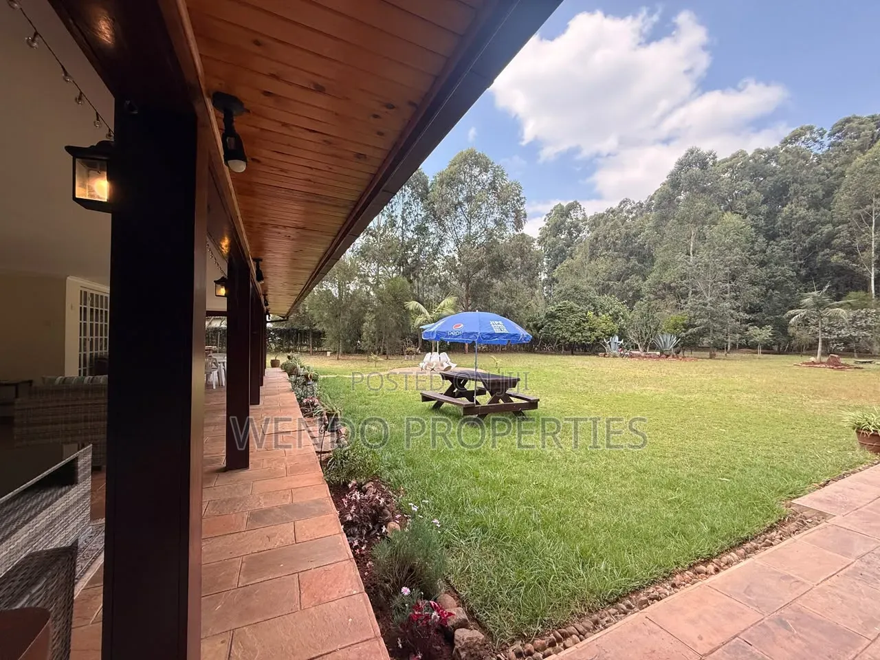 5bdrm Villa in Hardy for rent