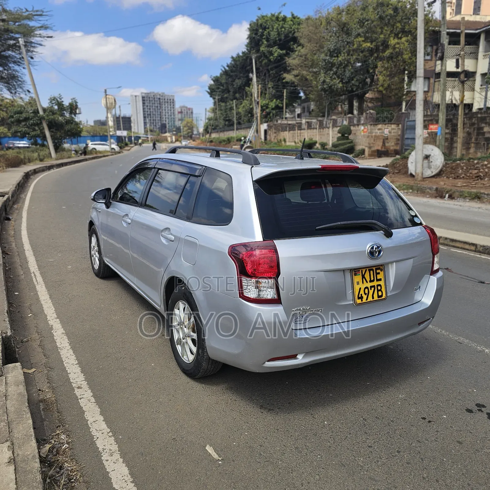 Toyota Corolla Fielder 2014 Silver