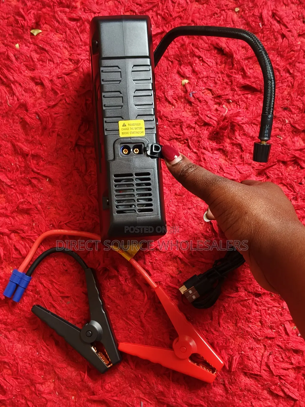 4-in-1 Car Jump Starter With Tyre Inflator, Power Bank & LED Light