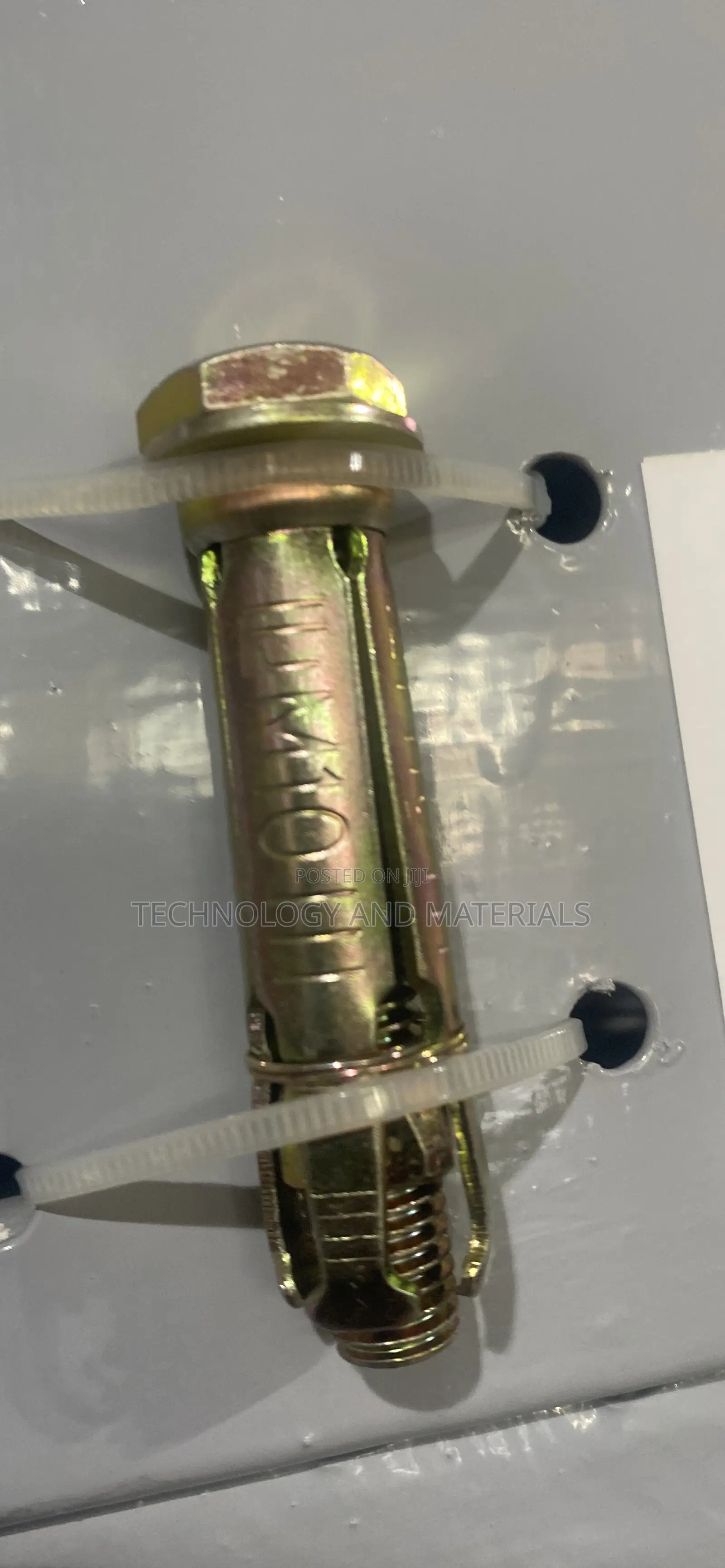 Rawl Bolt M10