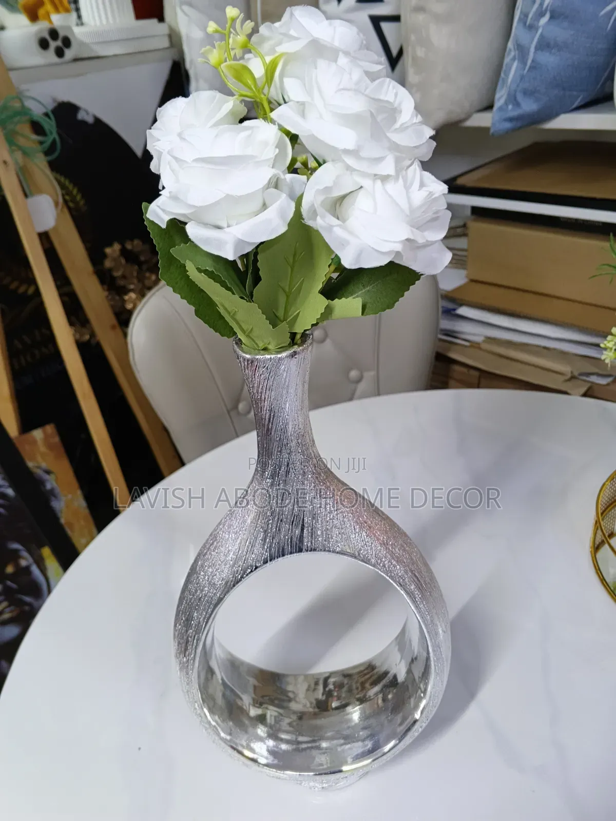 Silver Decorative Flower Vase – Elegant Home Décor Vase